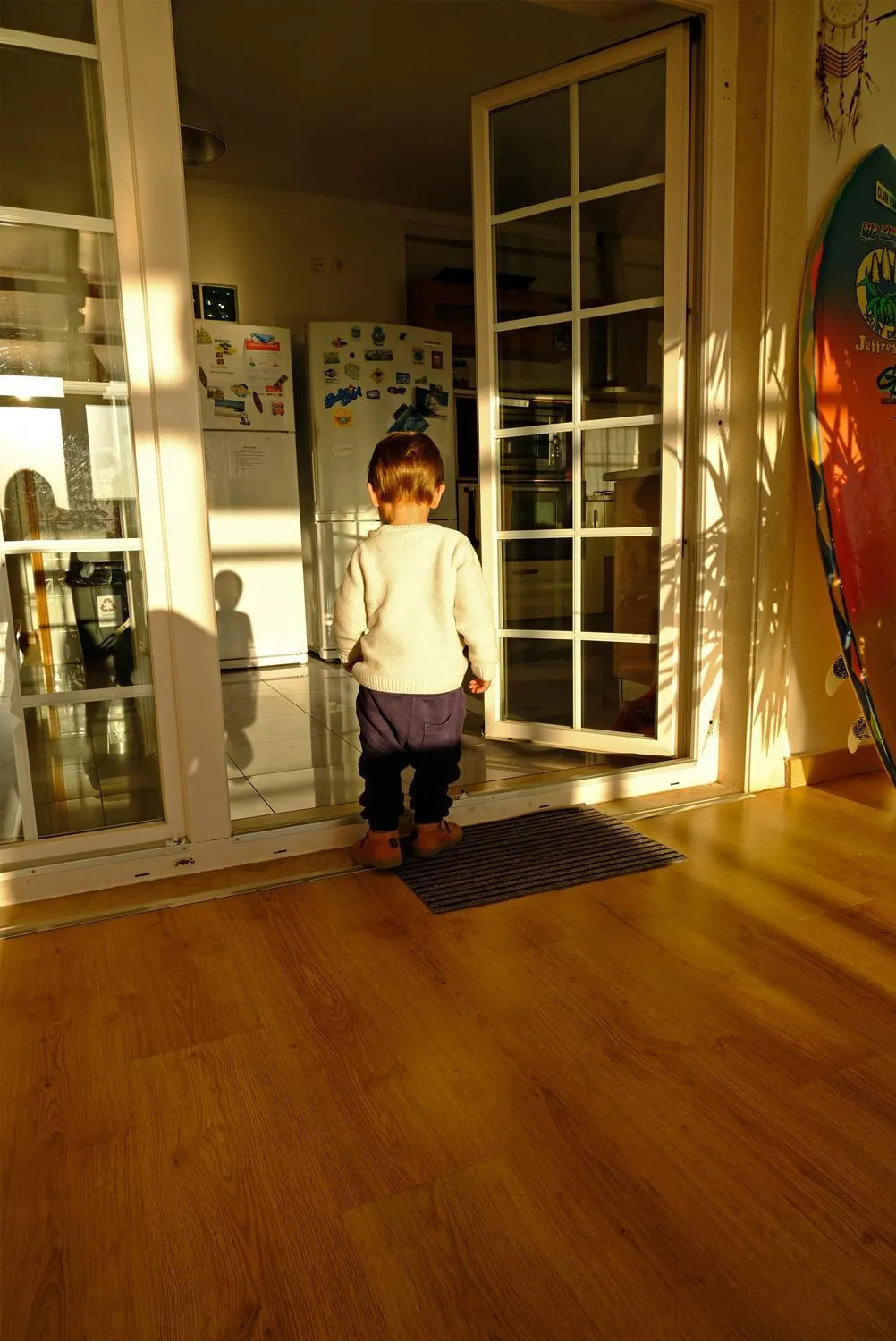 Communal kitchen in FreeSurfCamp