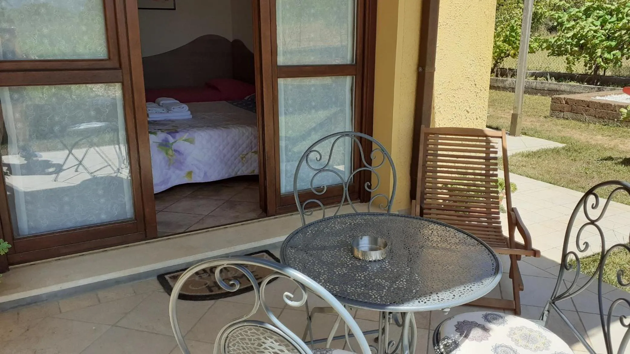Patio in B&B Il Pizzagiallo