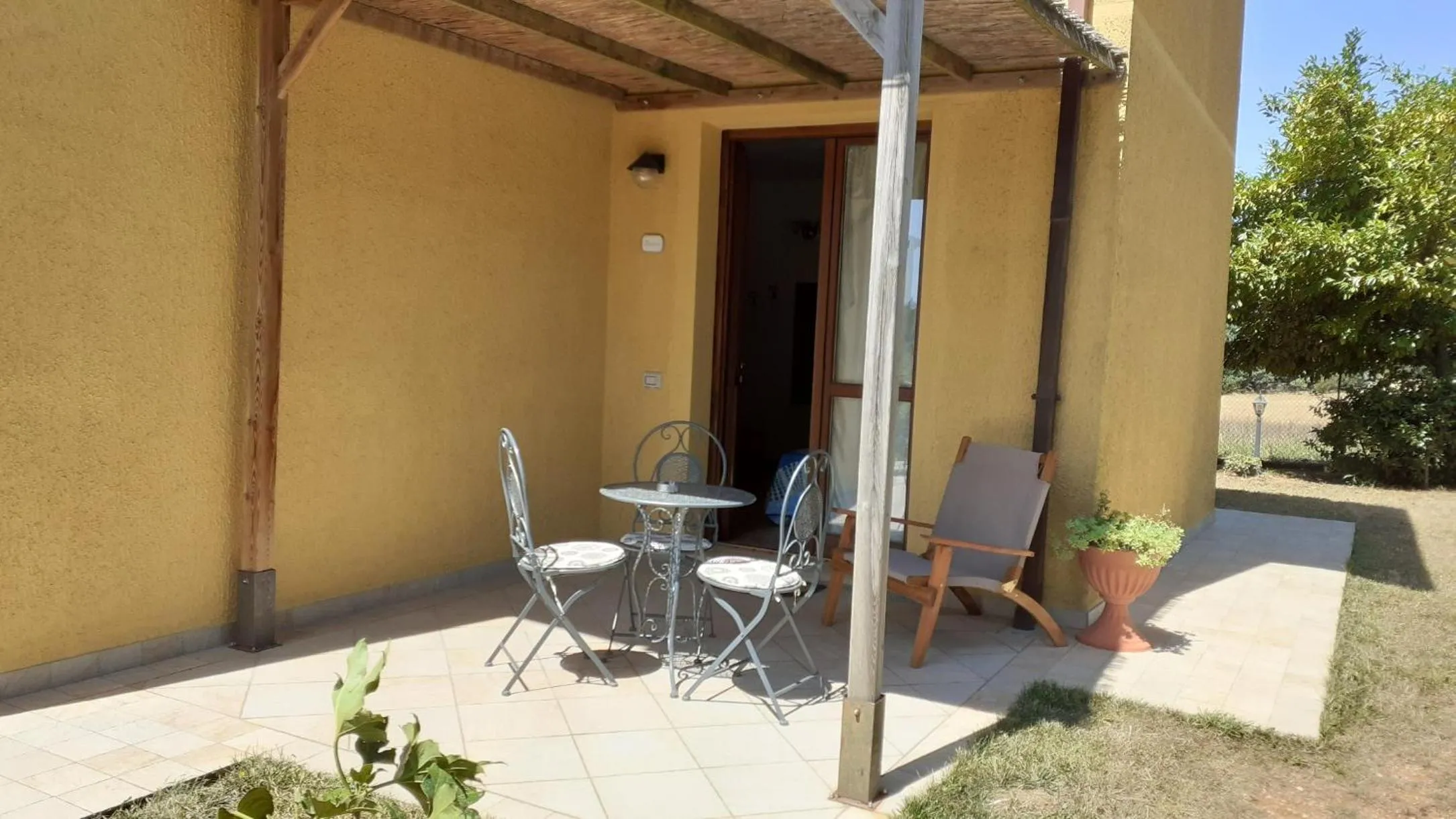 Patio in B&B Il Pizzagiallo