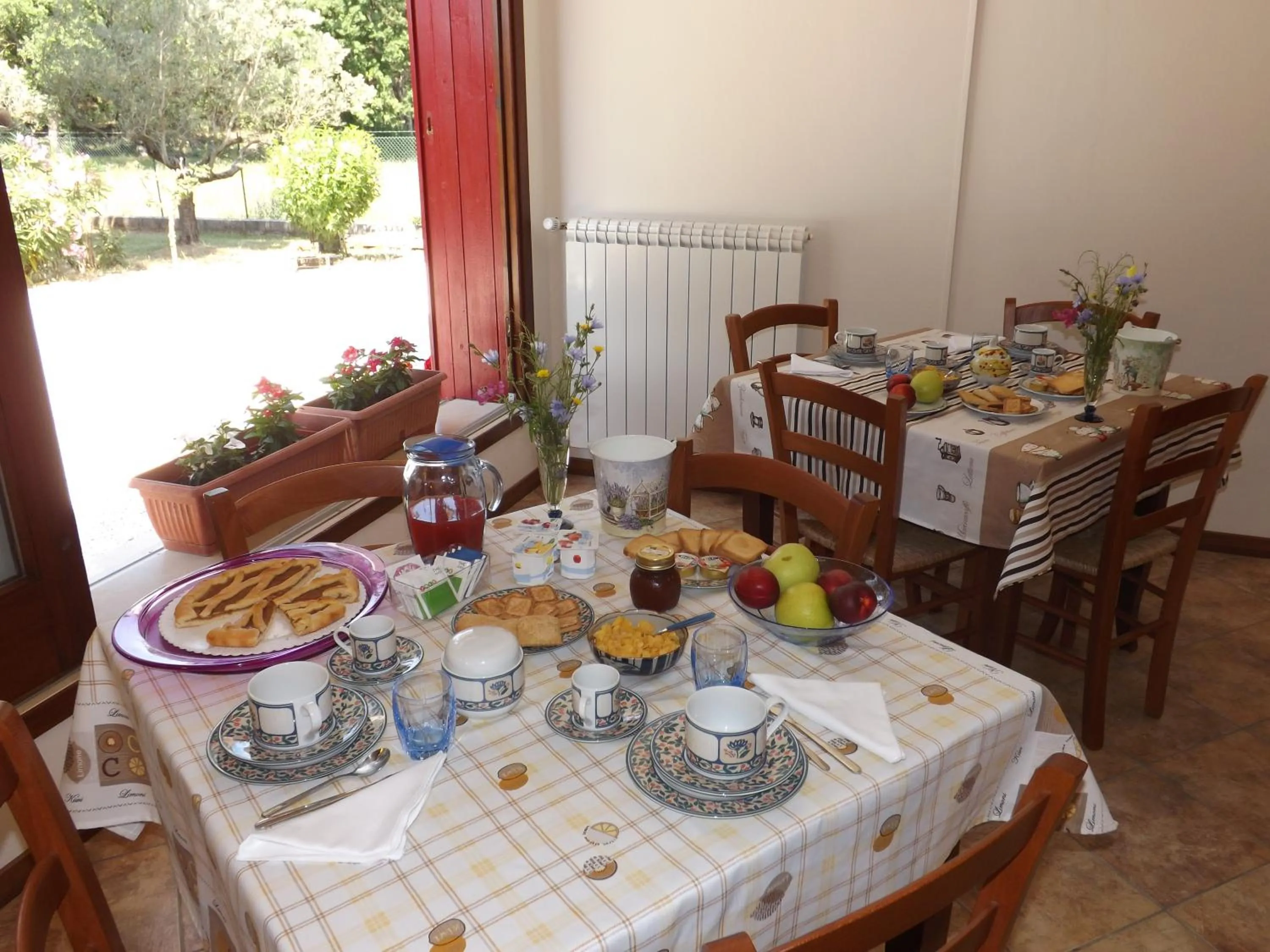 Communal lounge/ TV room in B&B Il Pizzagiallo
