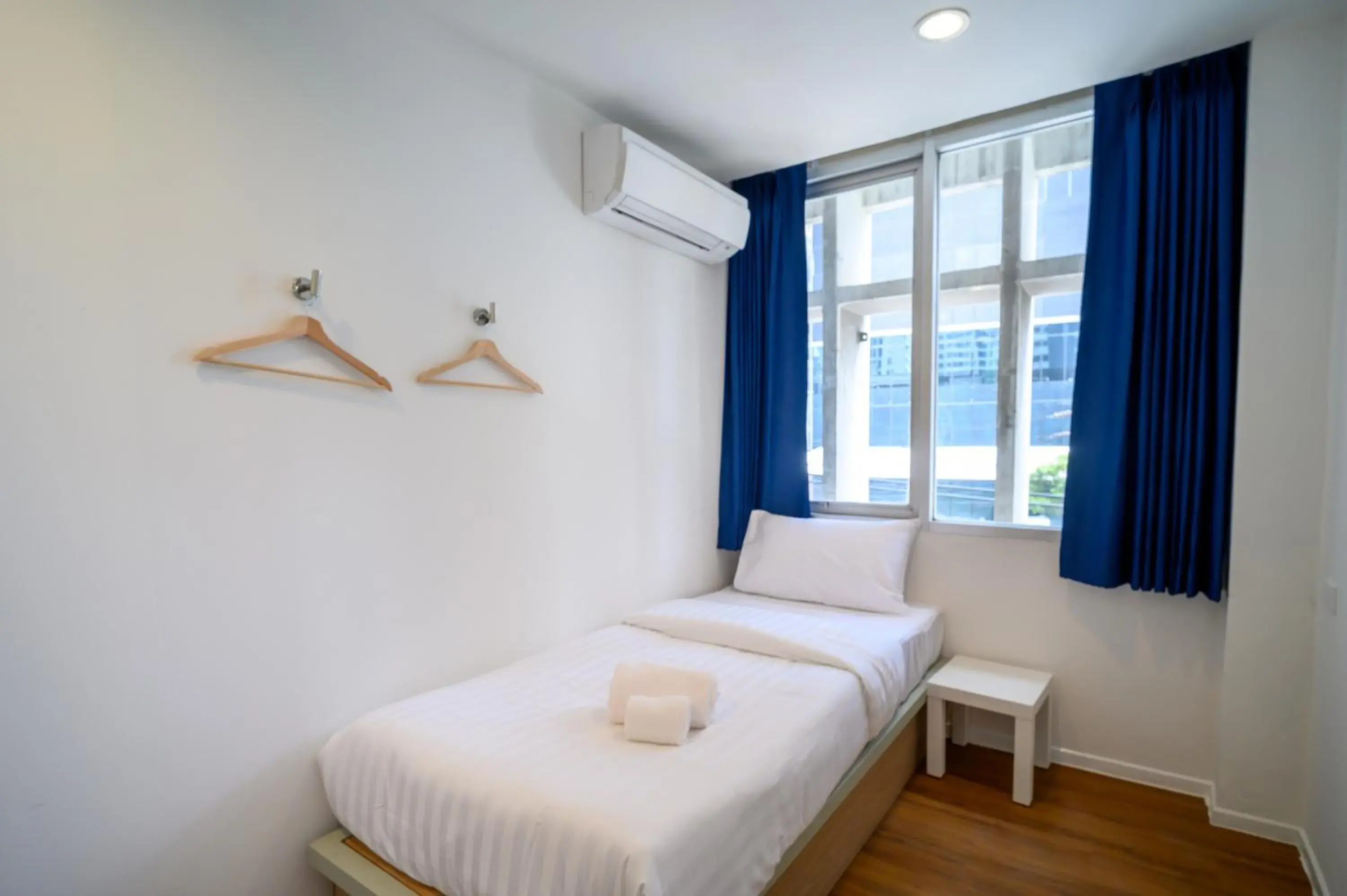 Standard Single Room with Shared Bathroom in Yummy House Standard Single Room with Shared Bathroom in Yummy House