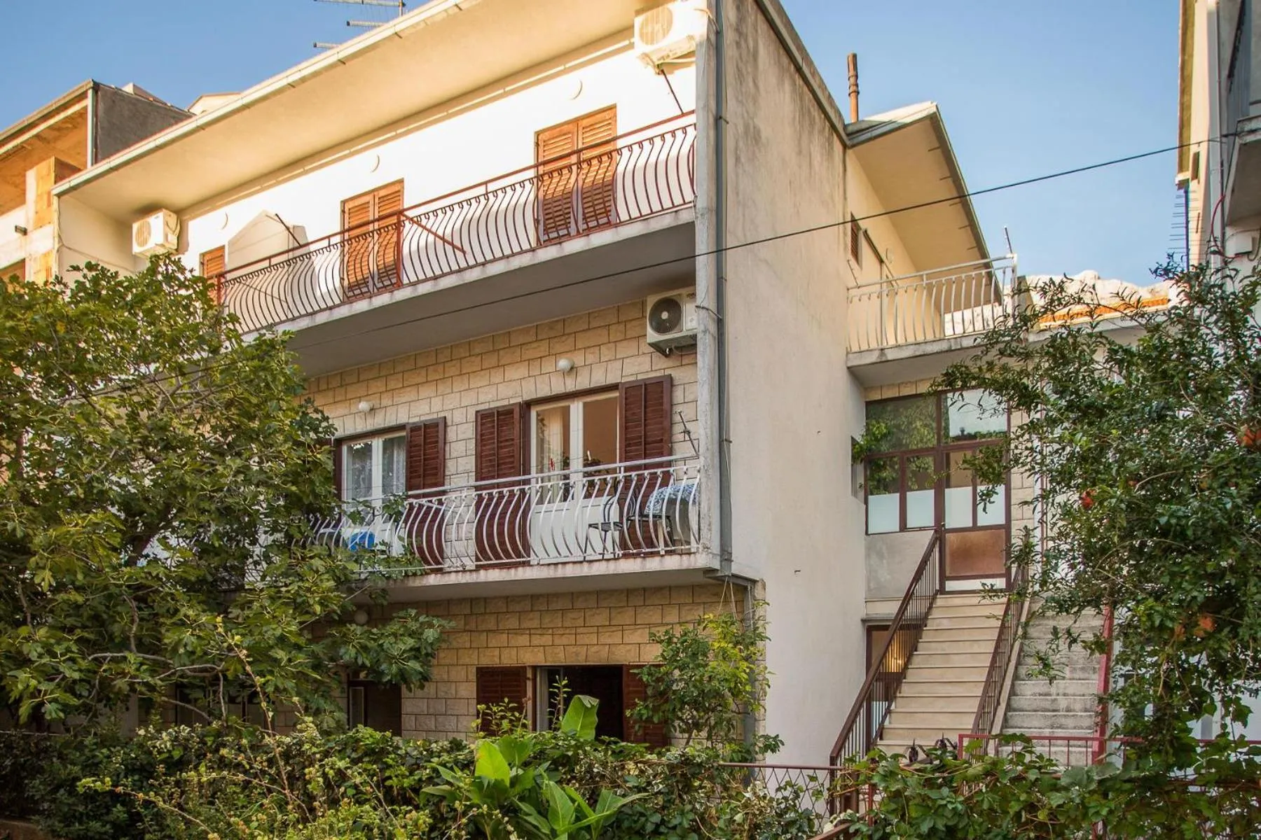 Apartments Nuic