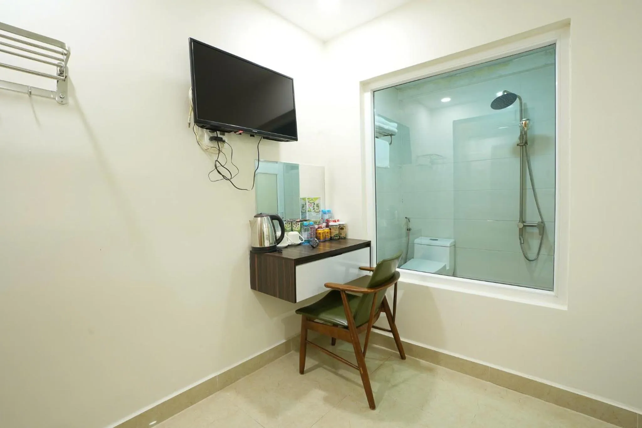 Shower in An Nam Paradise Dalat