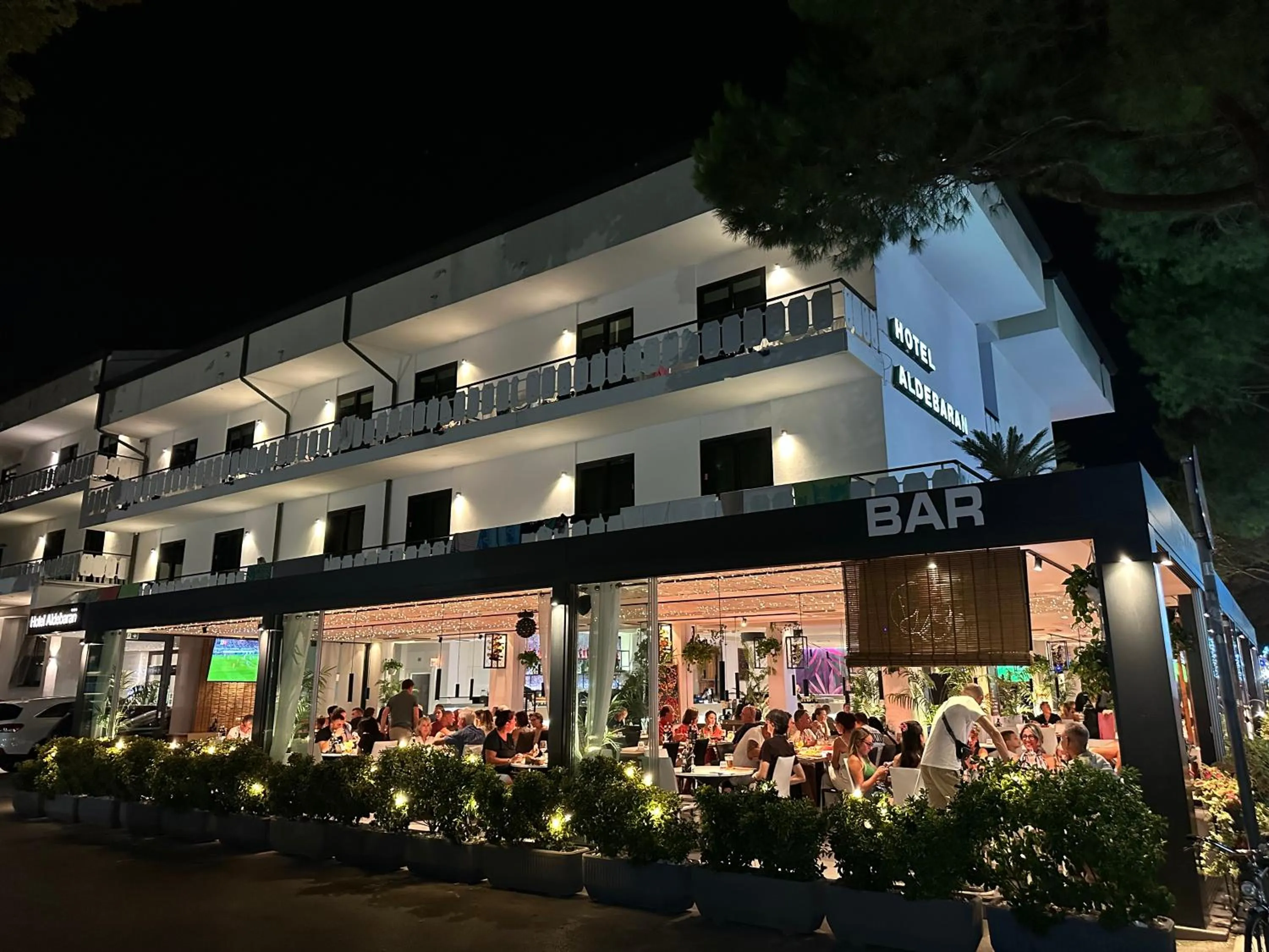 Property building in Hotel ALDEBARAN