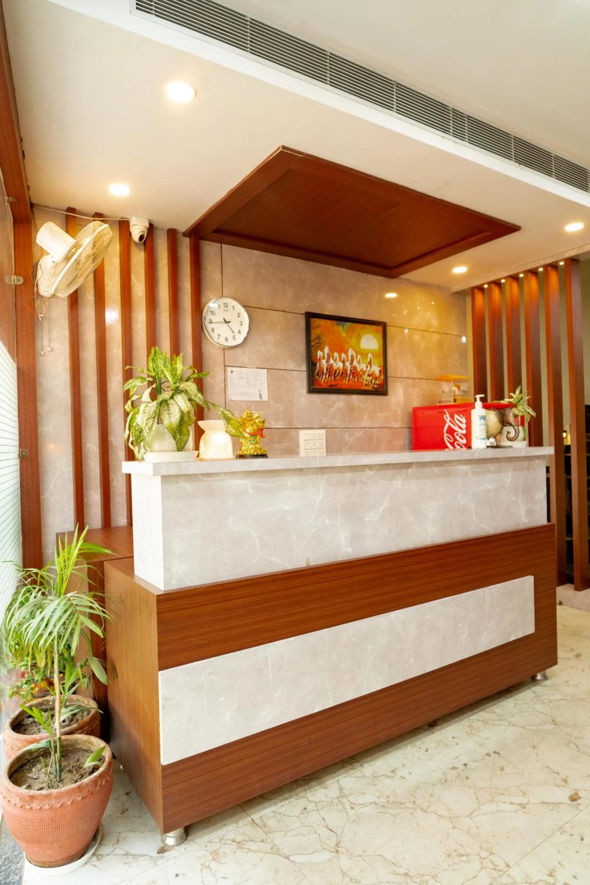 Lobby or reception in Hotel Tarry Town