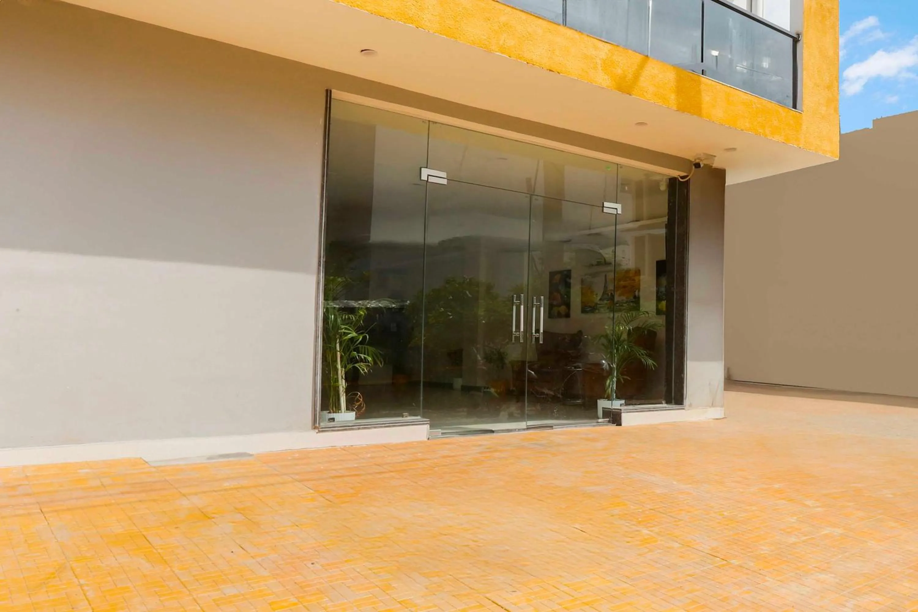 Facade/entrance in Townhouse Oak Sector 69 Gurgaon