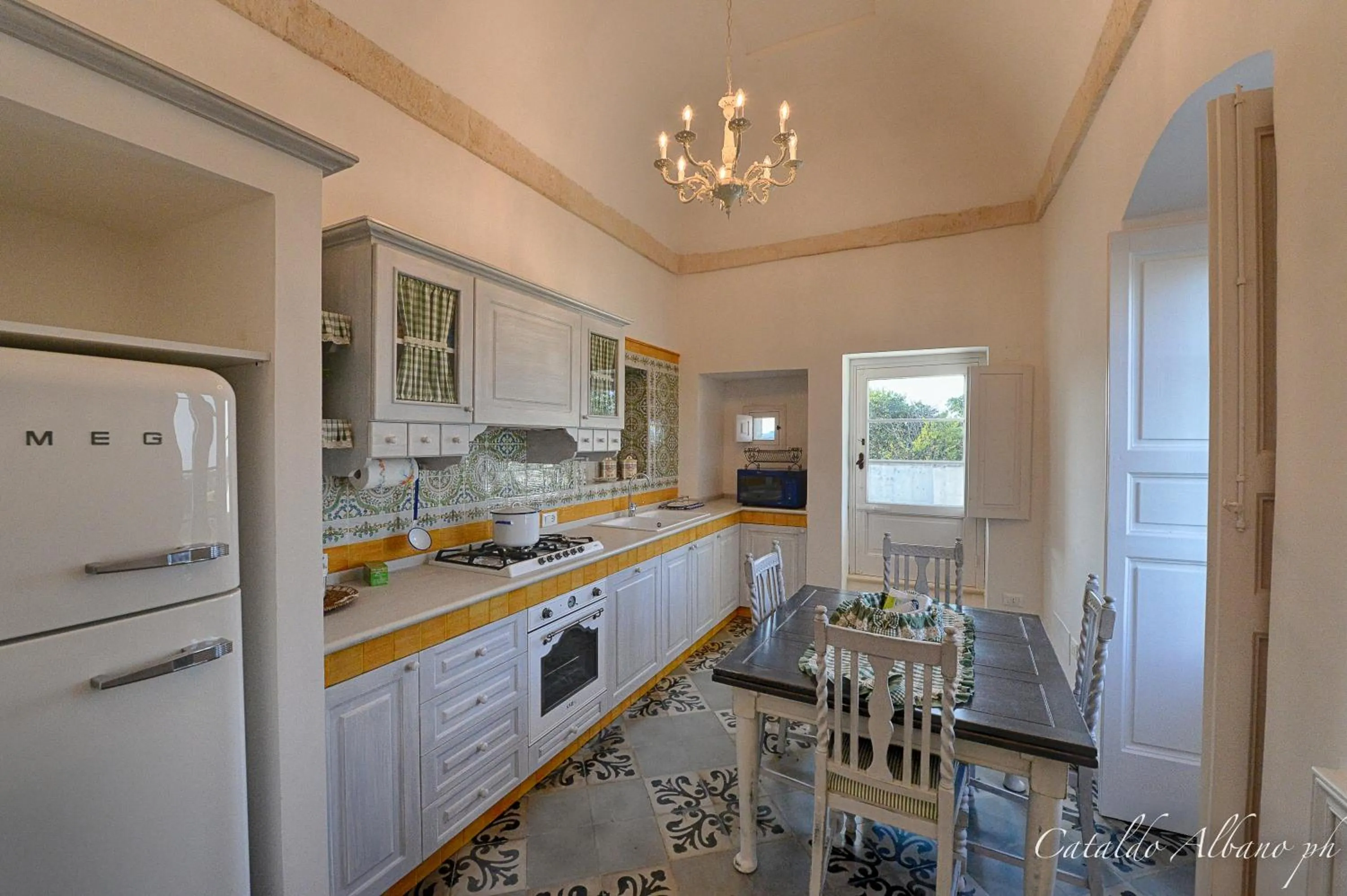 Restaurant/places to eat in Masseria Luco