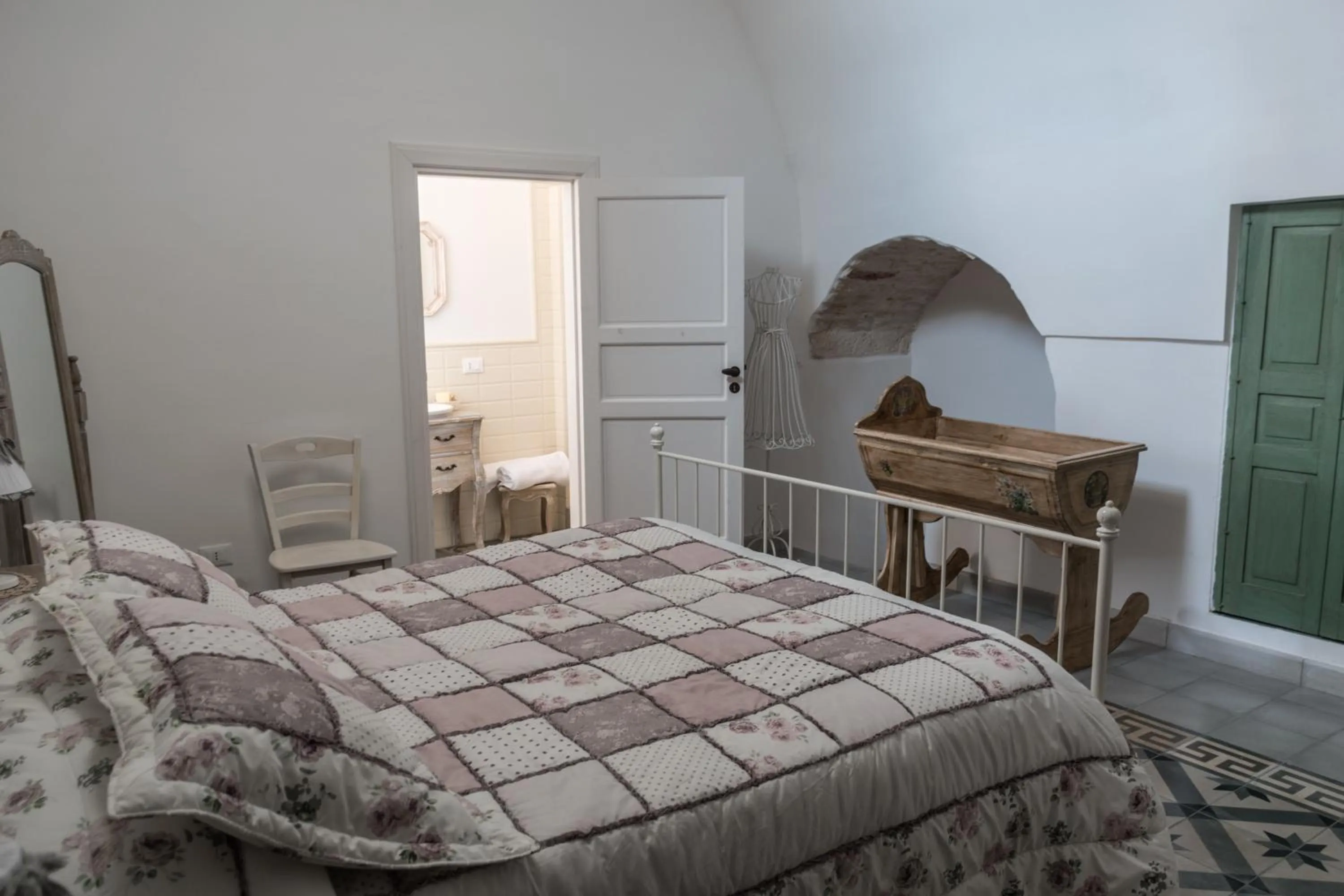cot, Bed in Masseria Luco