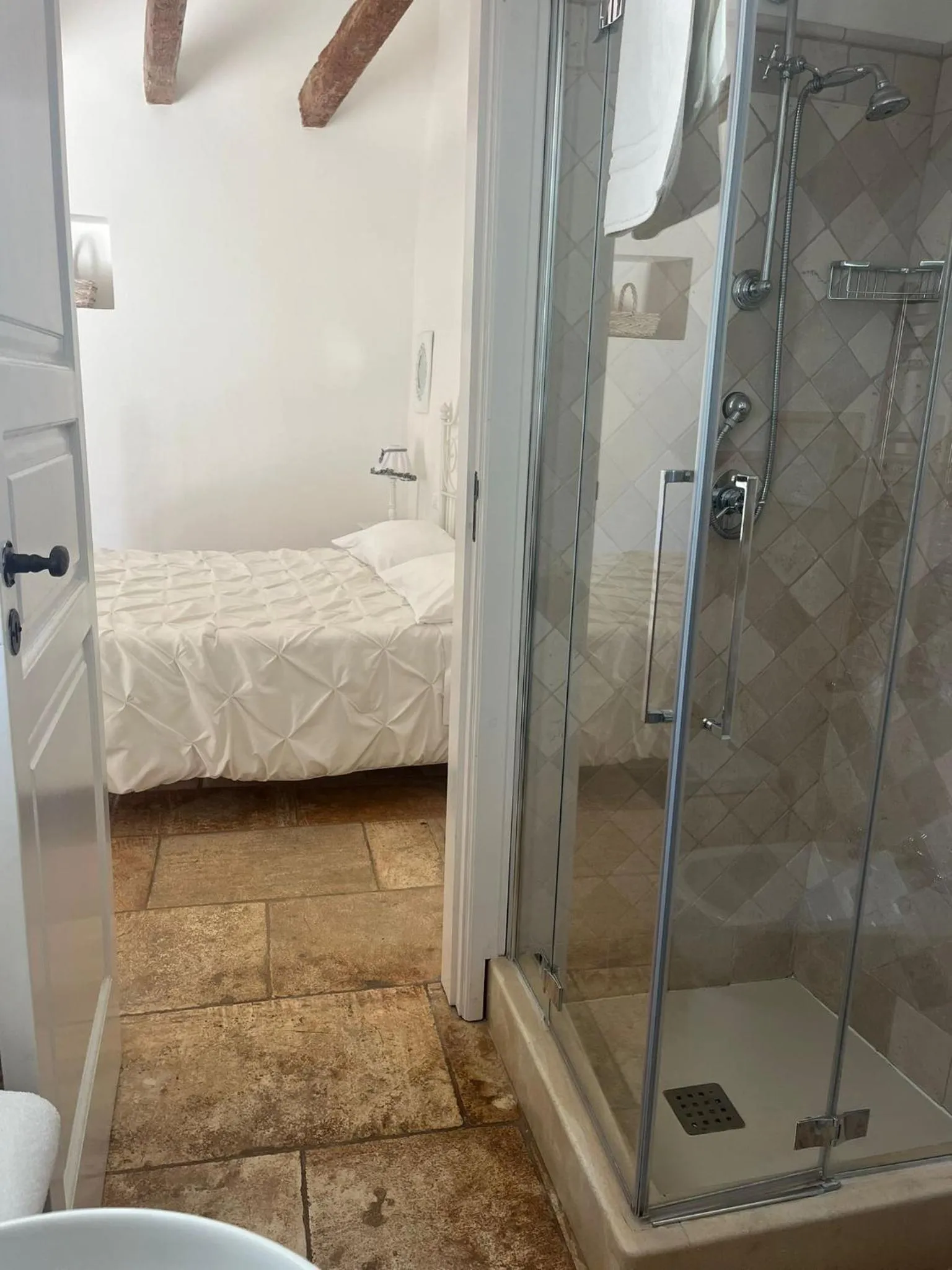 Bathroom, Bed in Masseria Luco