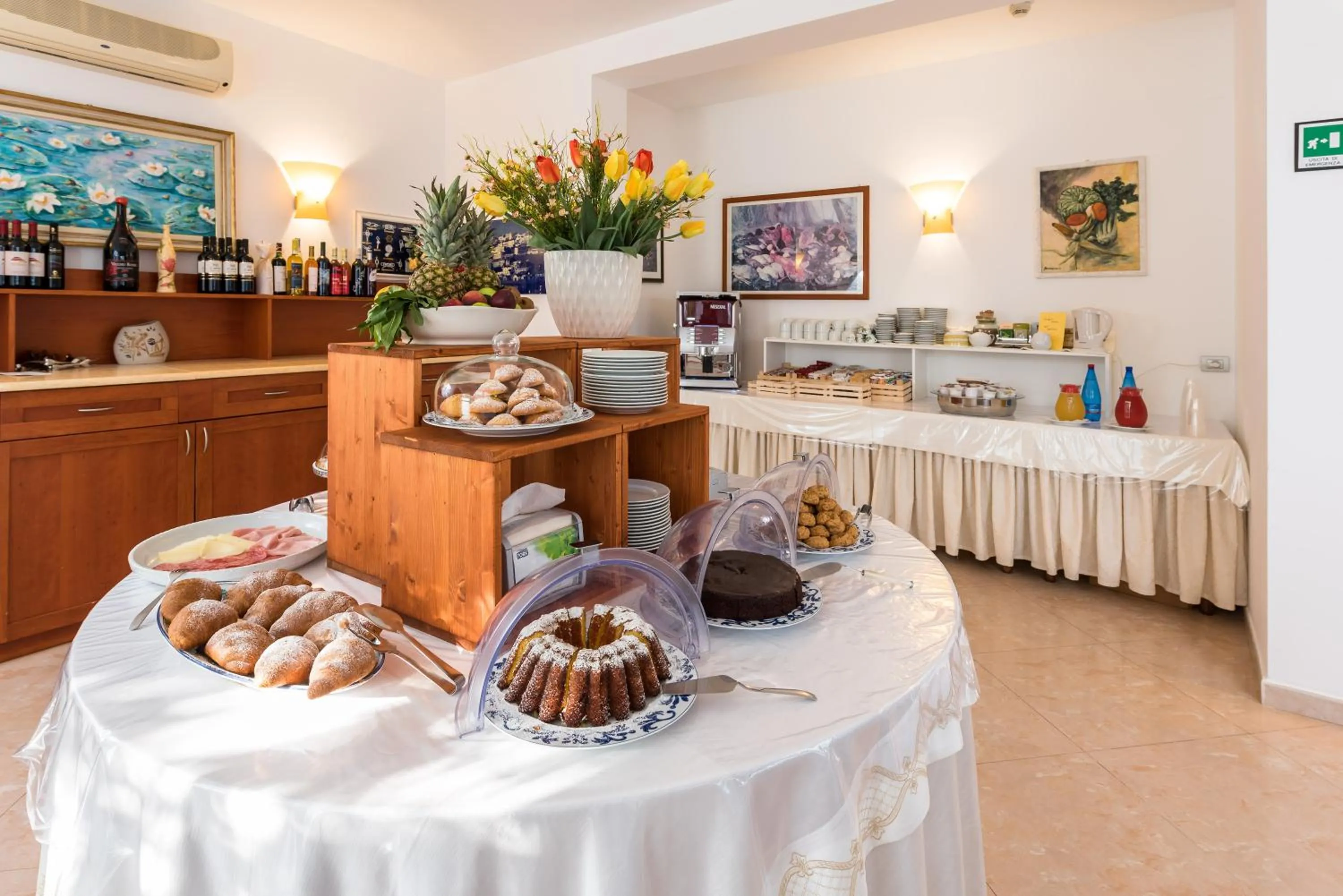 Breakfast in Albergo Villa A Mare