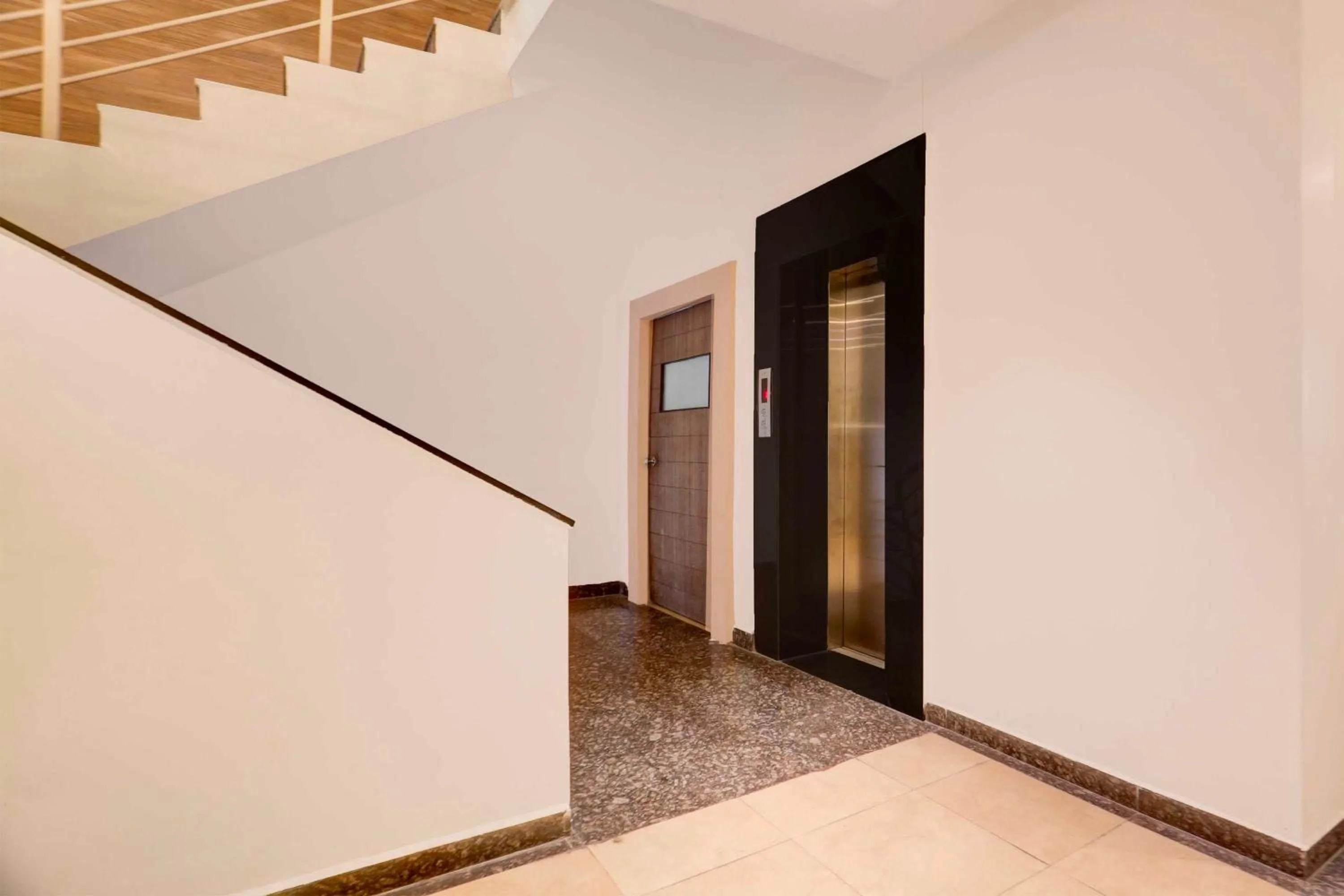 Lobby or reception in Collection O Haldwani Shri Kalu Siddh Temple