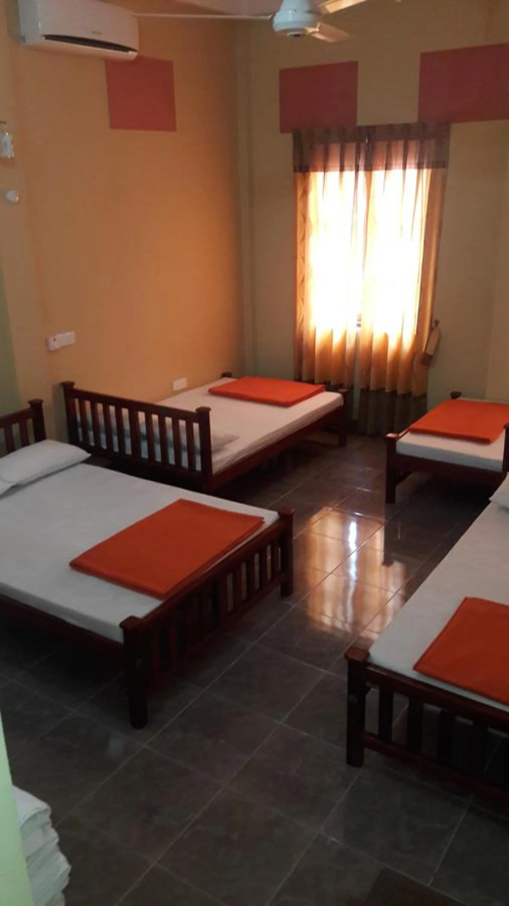 Bedroom, Bed in Anura Guest Inn