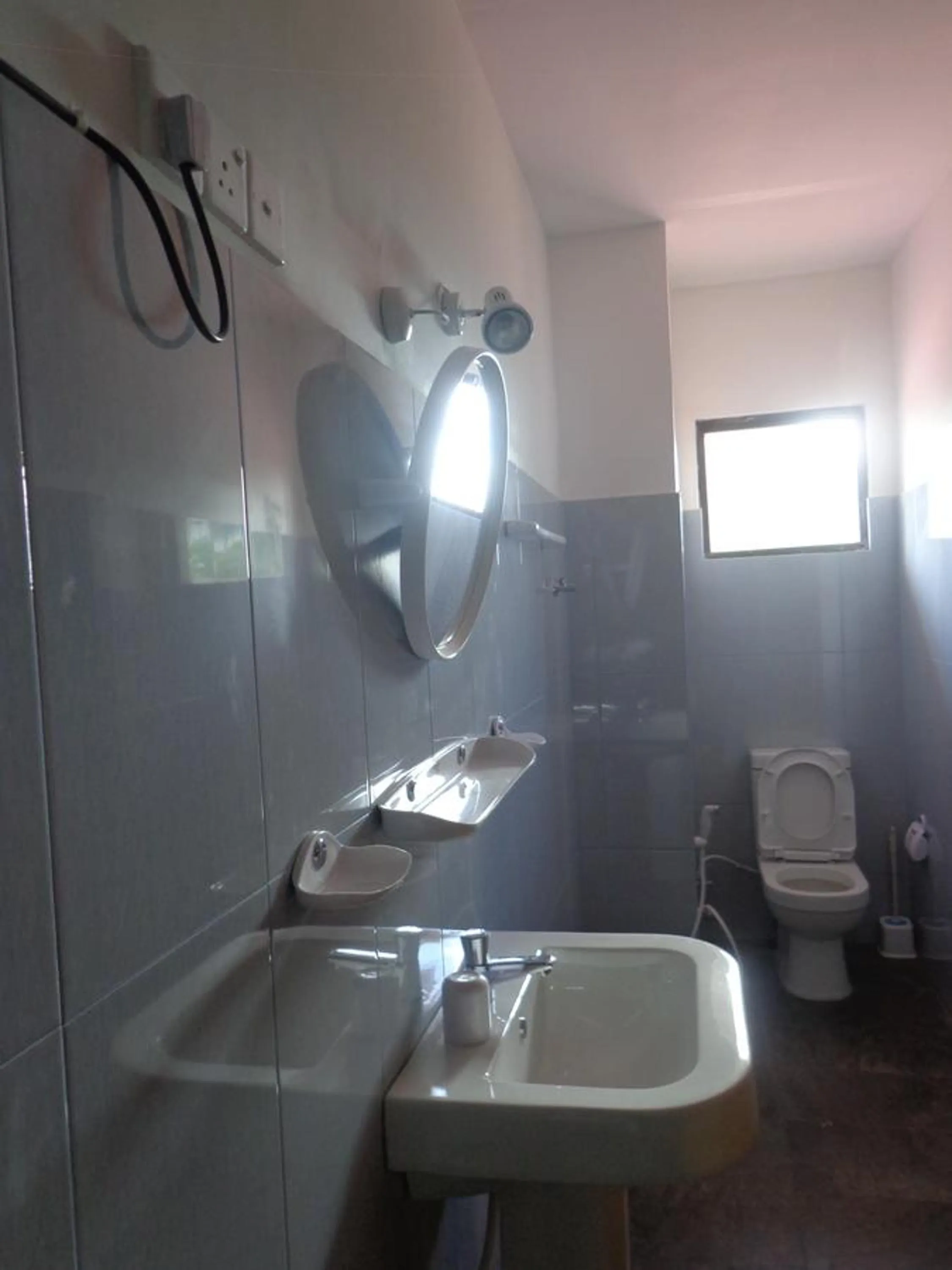 Day in Anura Guest Inn