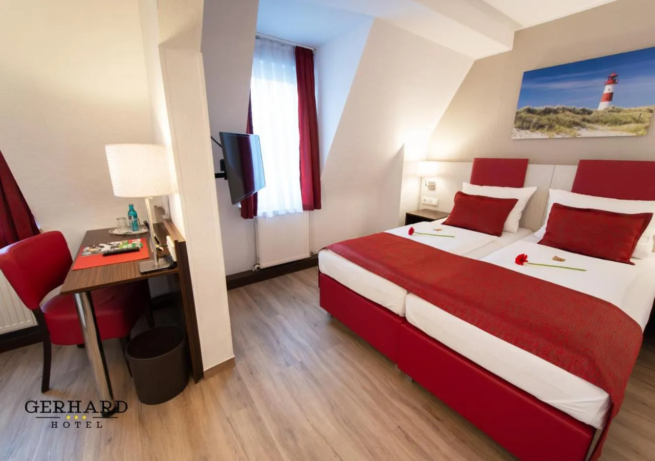 Photo of the whole room, Bed in Hotel Gerhard