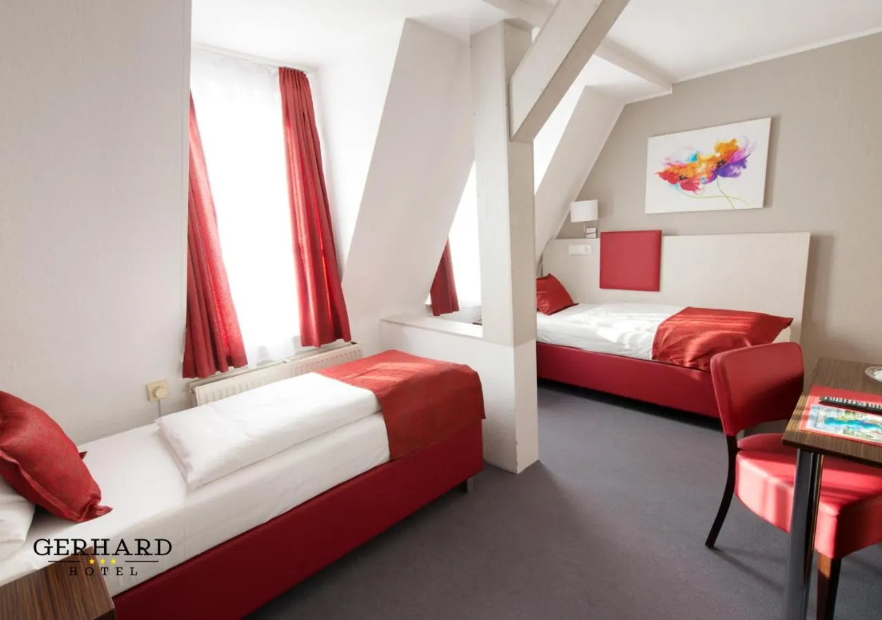 Photo of the whole room, Bed in Hotel Gerhard