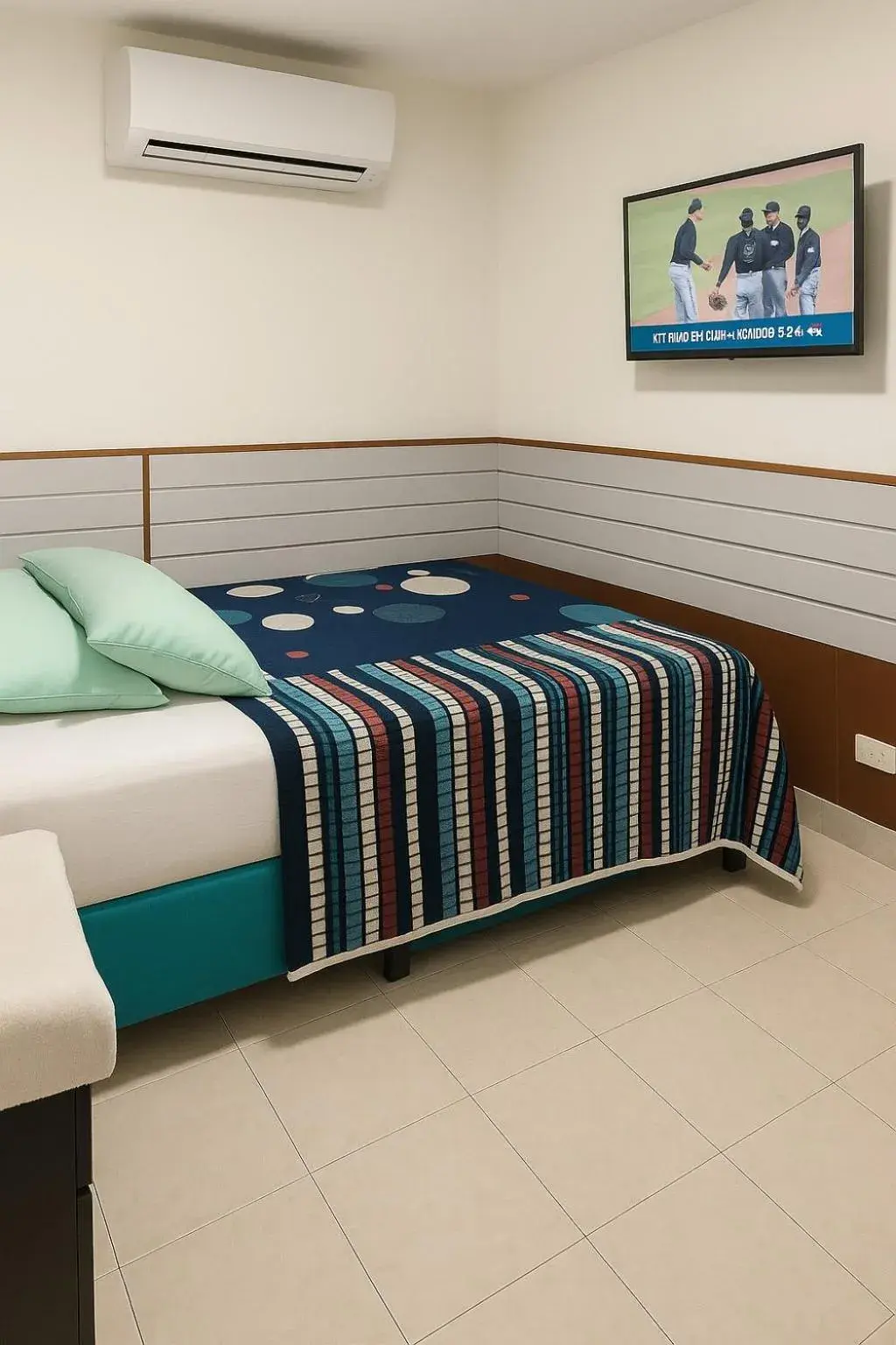 Double Room with Private Bathroom in Hostal Marhú Double Room with Private Bathroom in Hostal Marhú