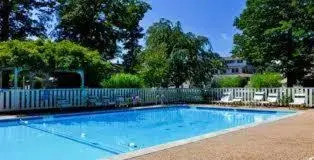 Swimming Pool in Michillinda Lodge Resort