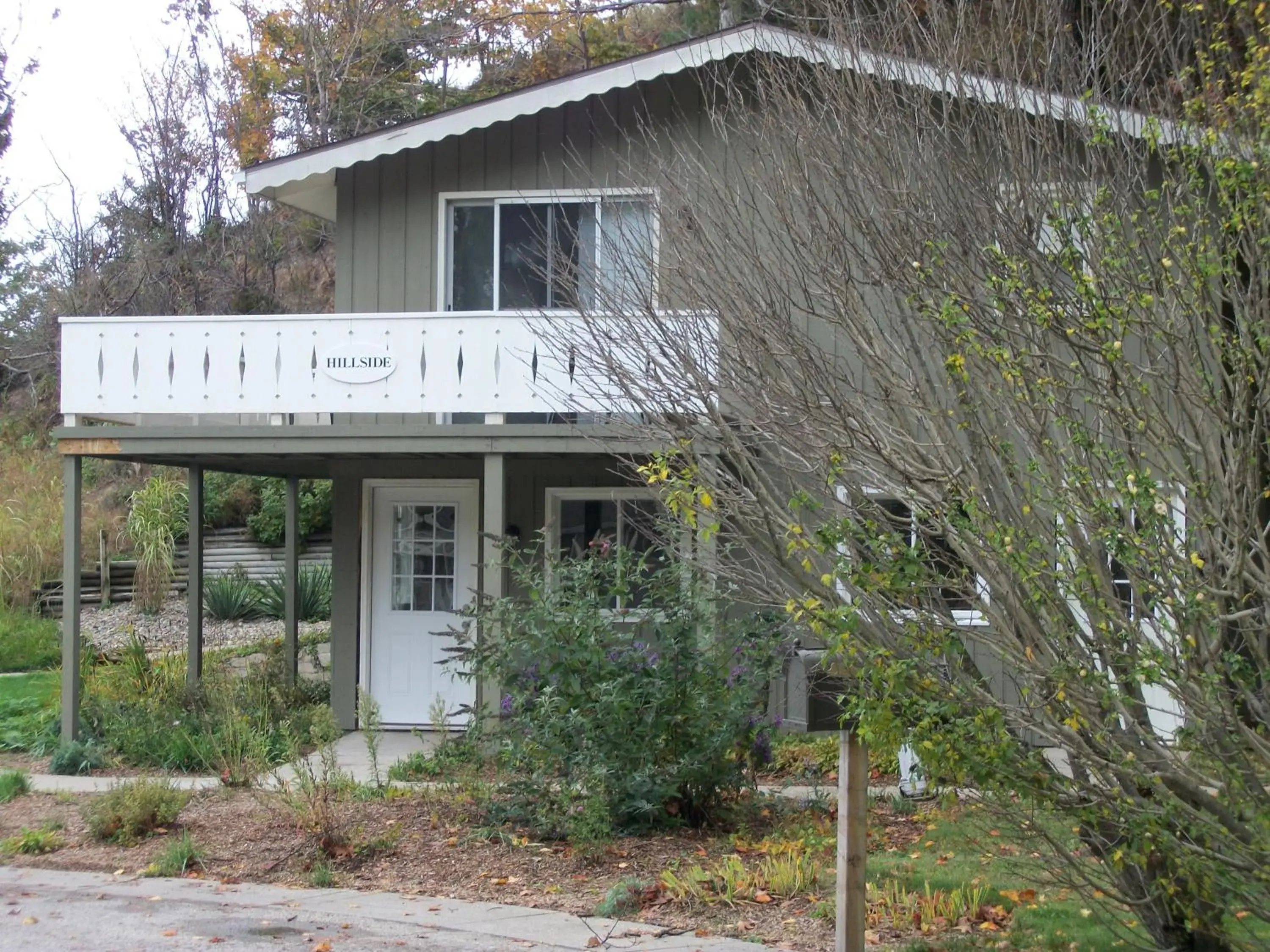 Property Building in Michillinda Lodge Resort