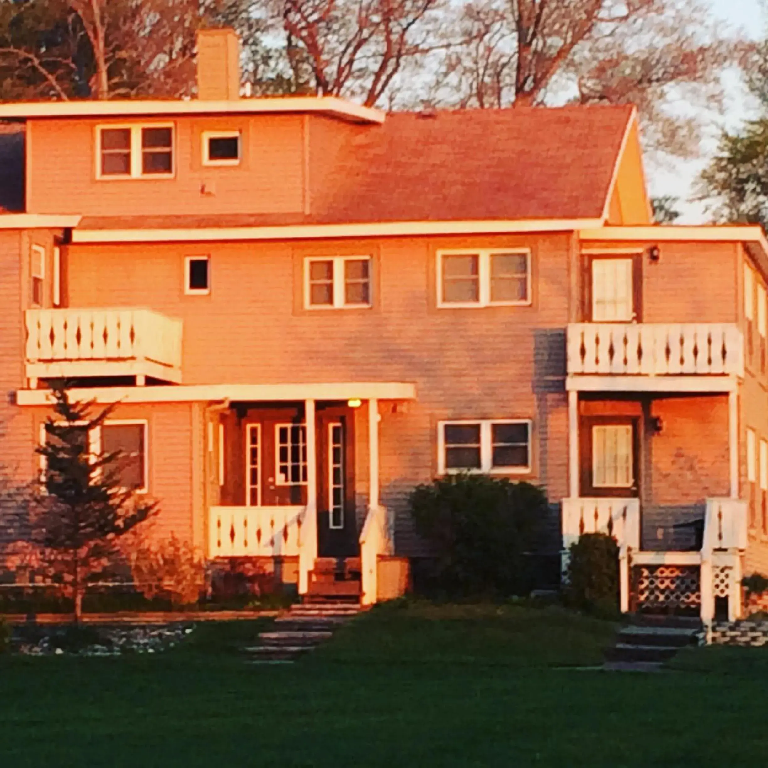 Property Building in Michillinda Lodge Resort