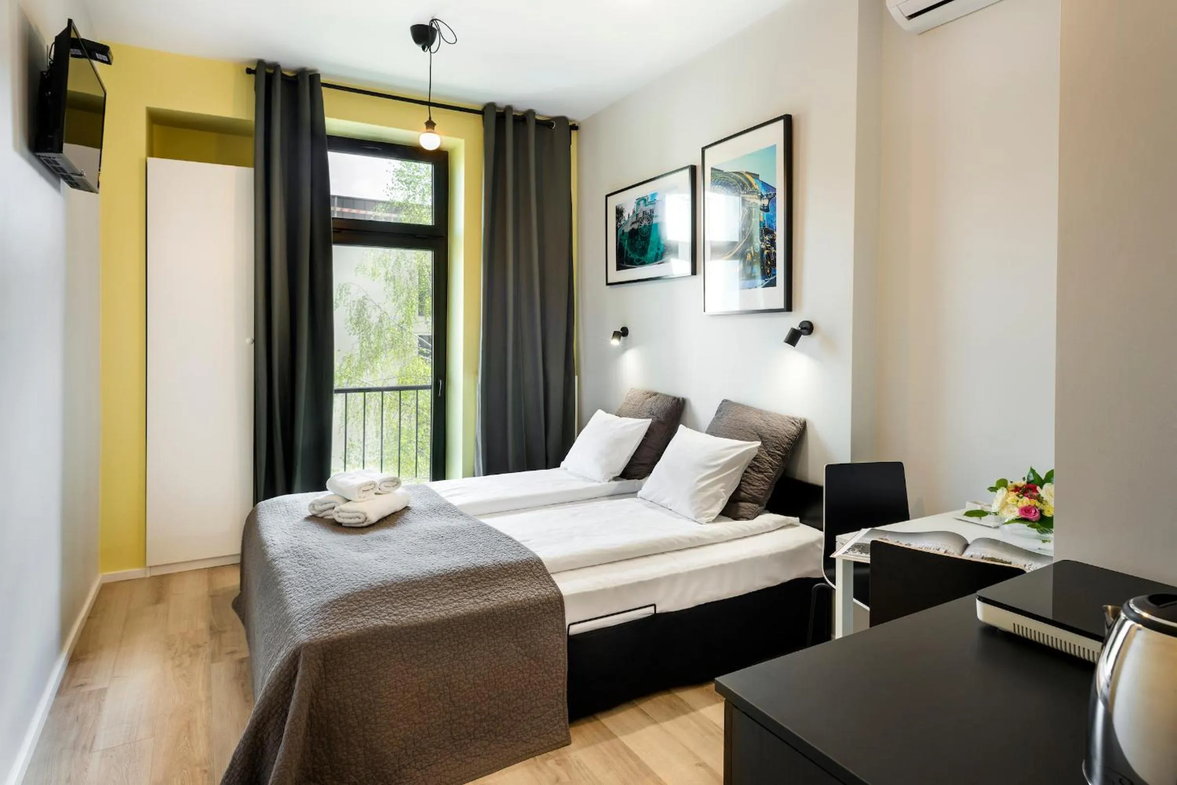 Photo of the whole room, Bed in Krakow B&B