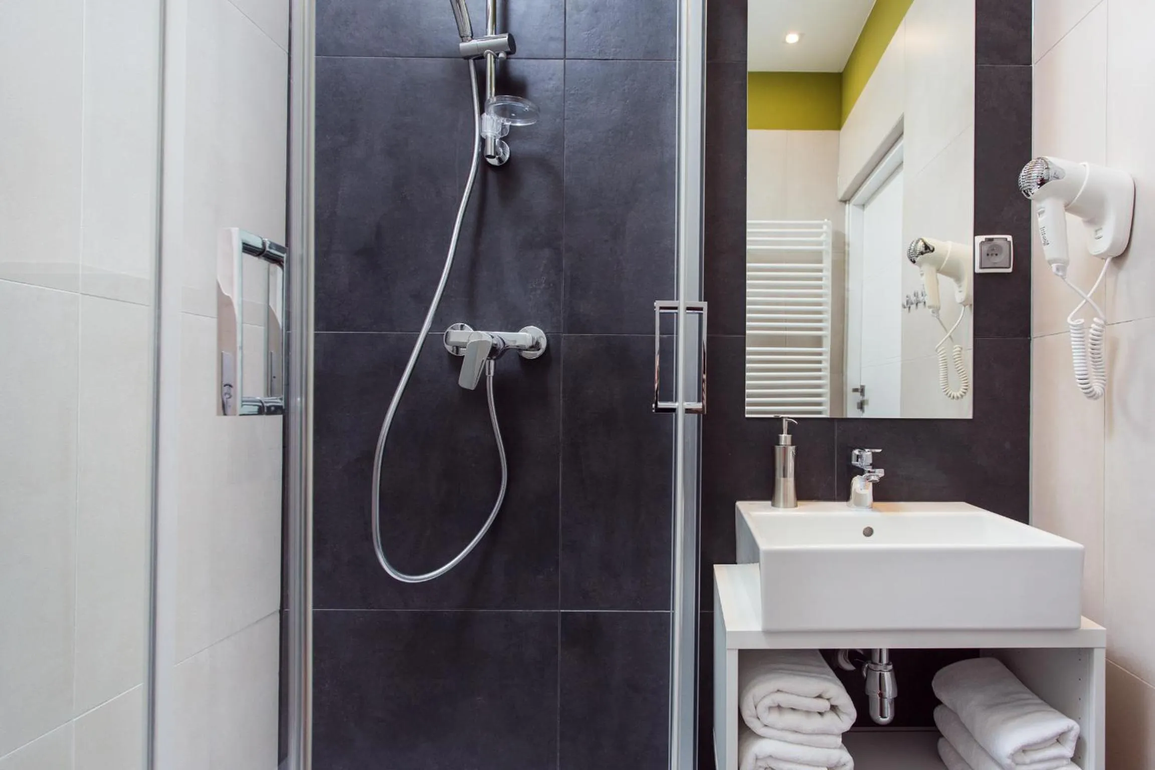 Bathroom in Krakow B&B