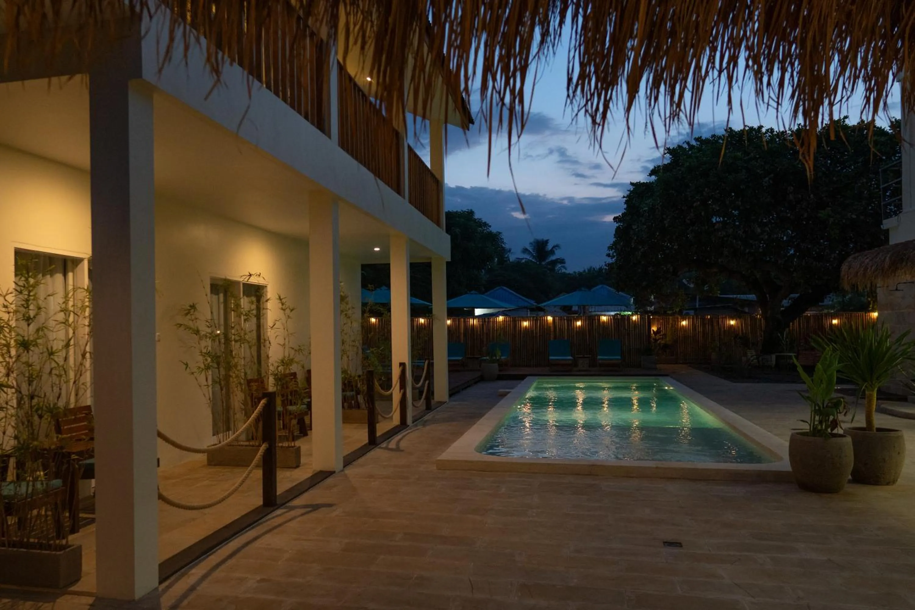 Night in GiliFit Fitness Resort