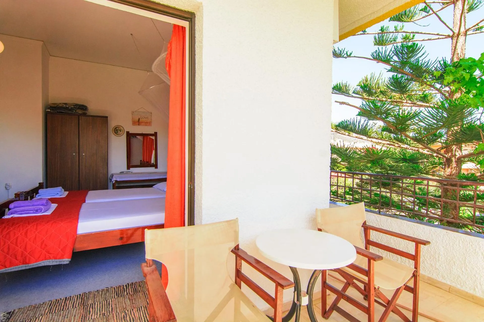 Patio, Bed in Savas Rooms