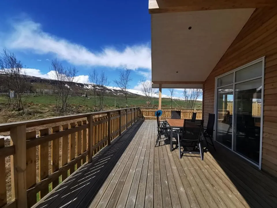 Patio in Hotel Kjarnalundur- Aurora Dream - Lodges and Rooms