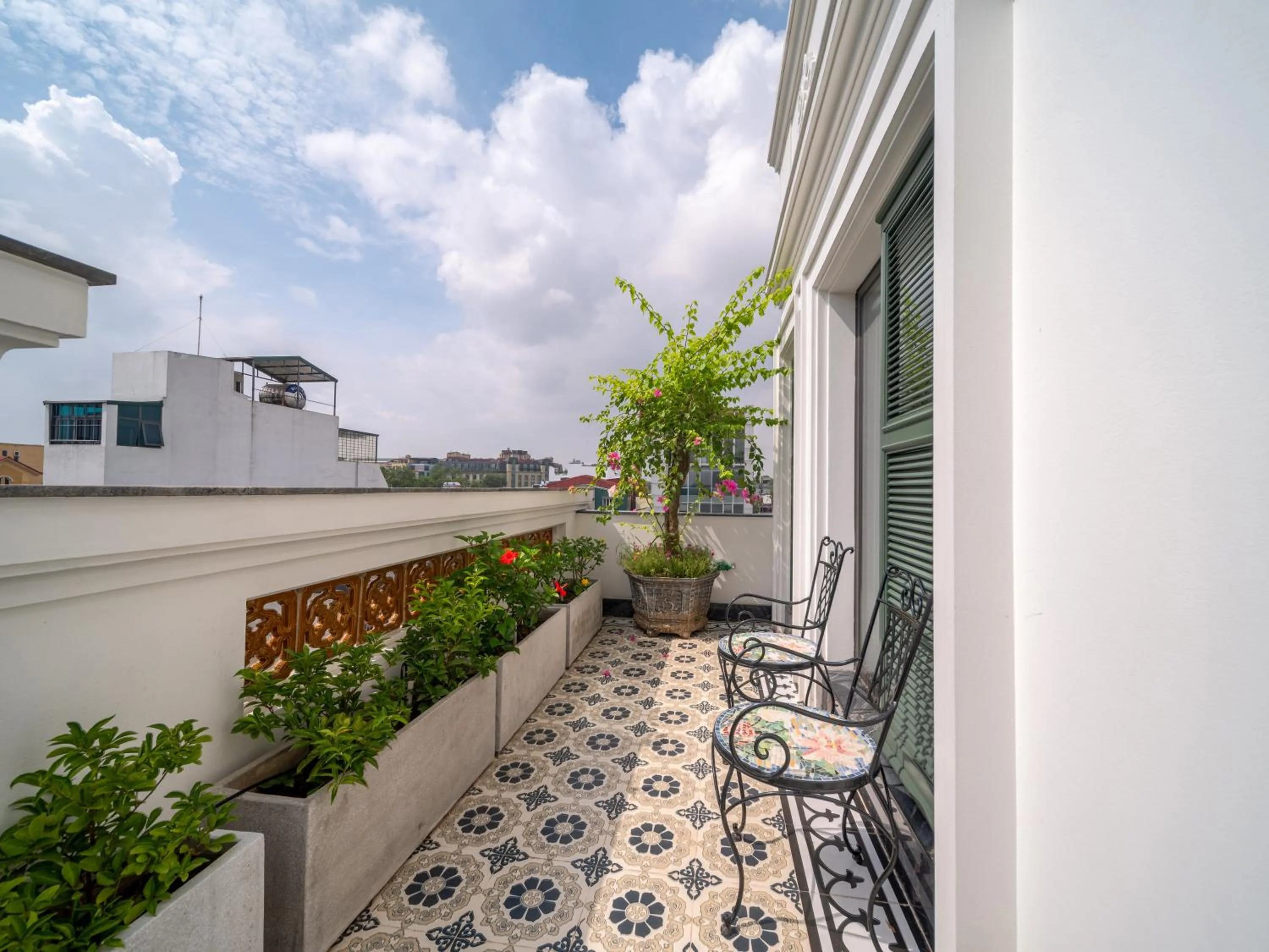 Day in Tonkin Luxury Boutique Hotel & Spa