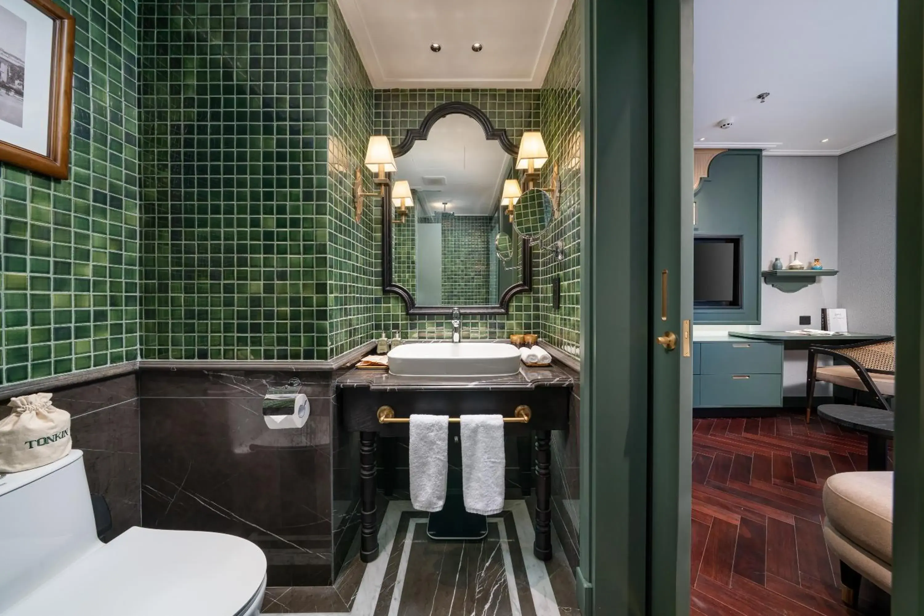 Premier Twin/Double with Neighbor View in Tonkin Luxury Boutique Hotel & Spa Premier Twin/Double with Neighbor View in Tonkin Luxury Boutique Hotel & Spa