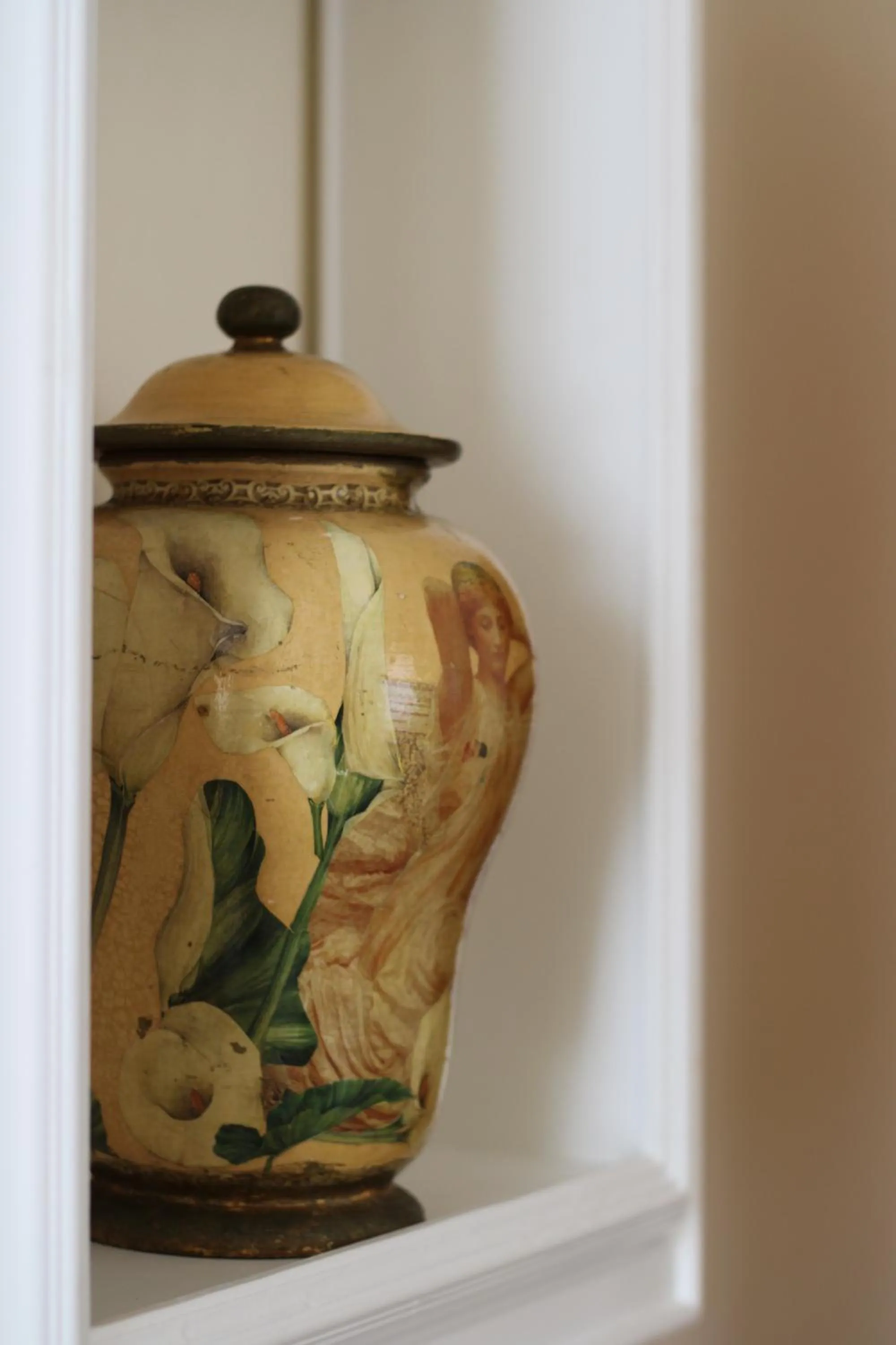 Decorative detail in Il Viterbino Struttura convenzionata con impianti termali