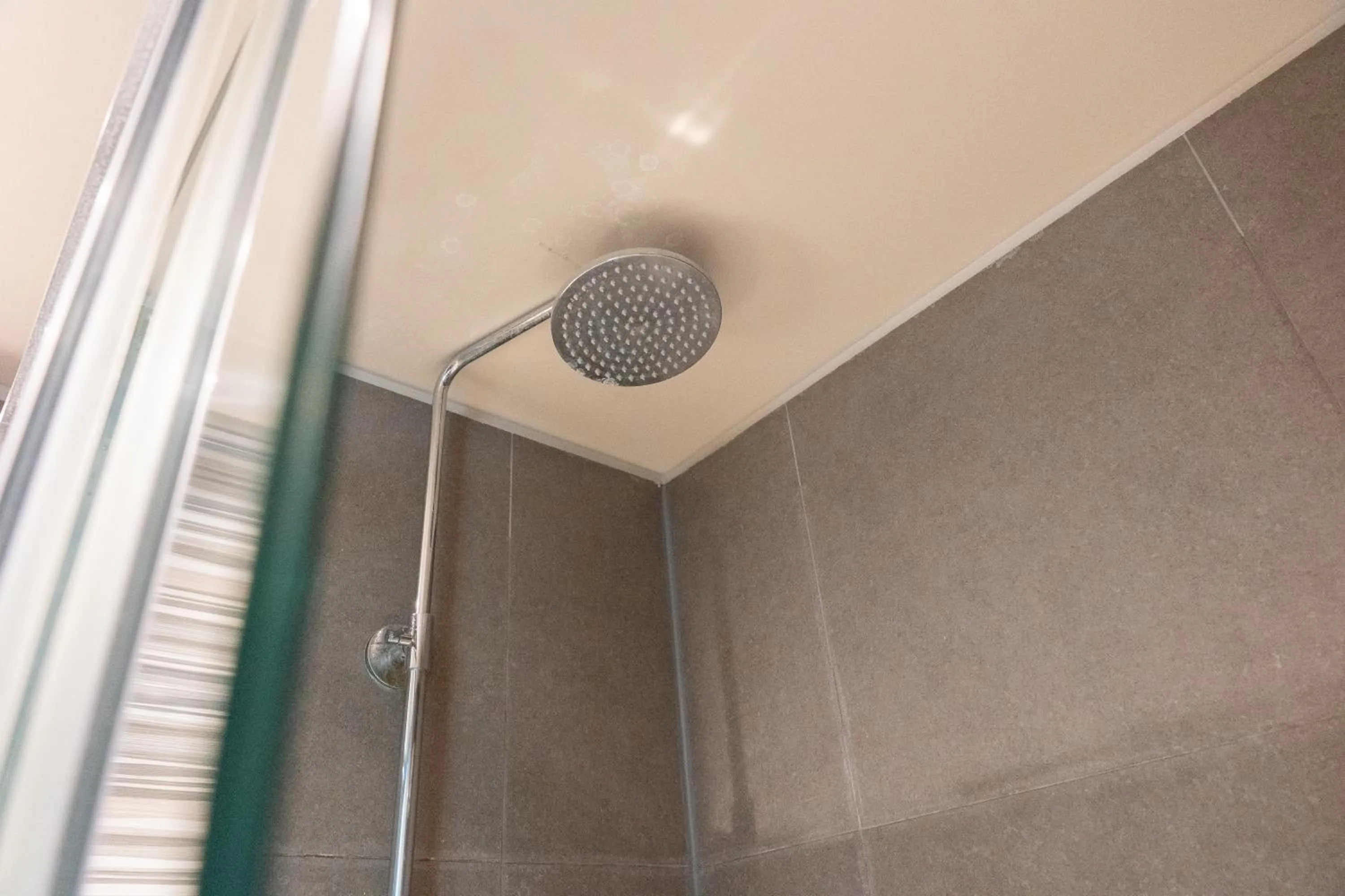 Shower in Hotel Terrado Cavancha