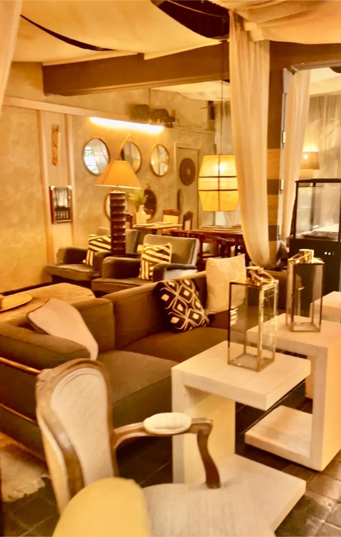 Living room in Hotel Life Gran Via - Tropical garden