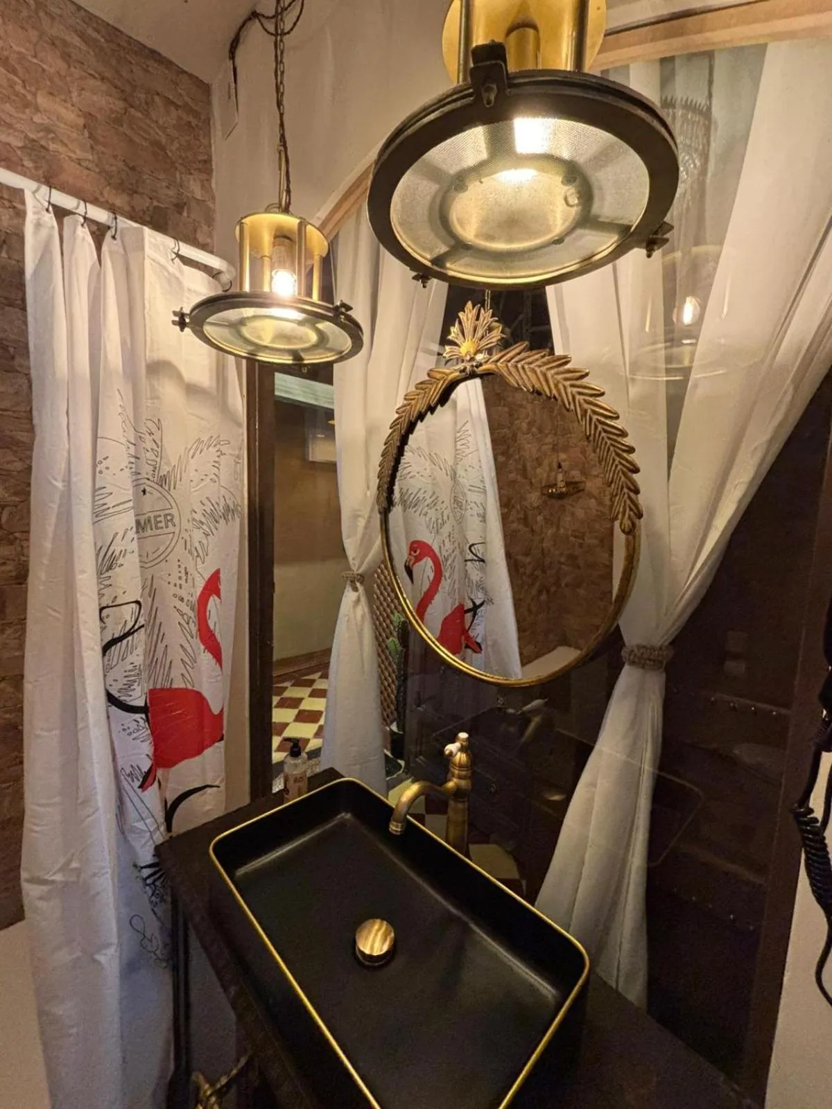 Bathroom in Hotel Life Gran Via - Tropical garden