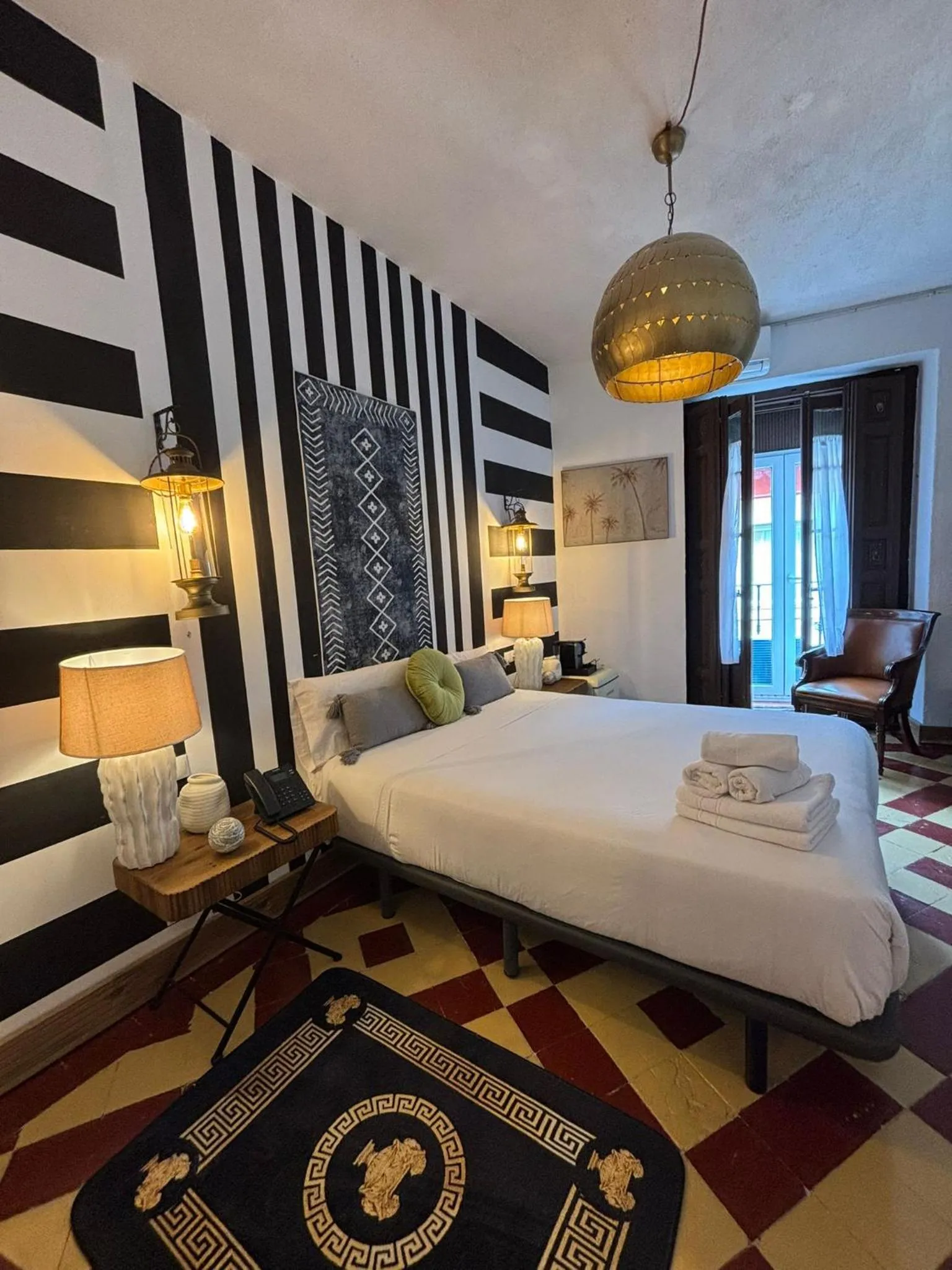 Bed in Hotel Life Gran Via - Tropical garden