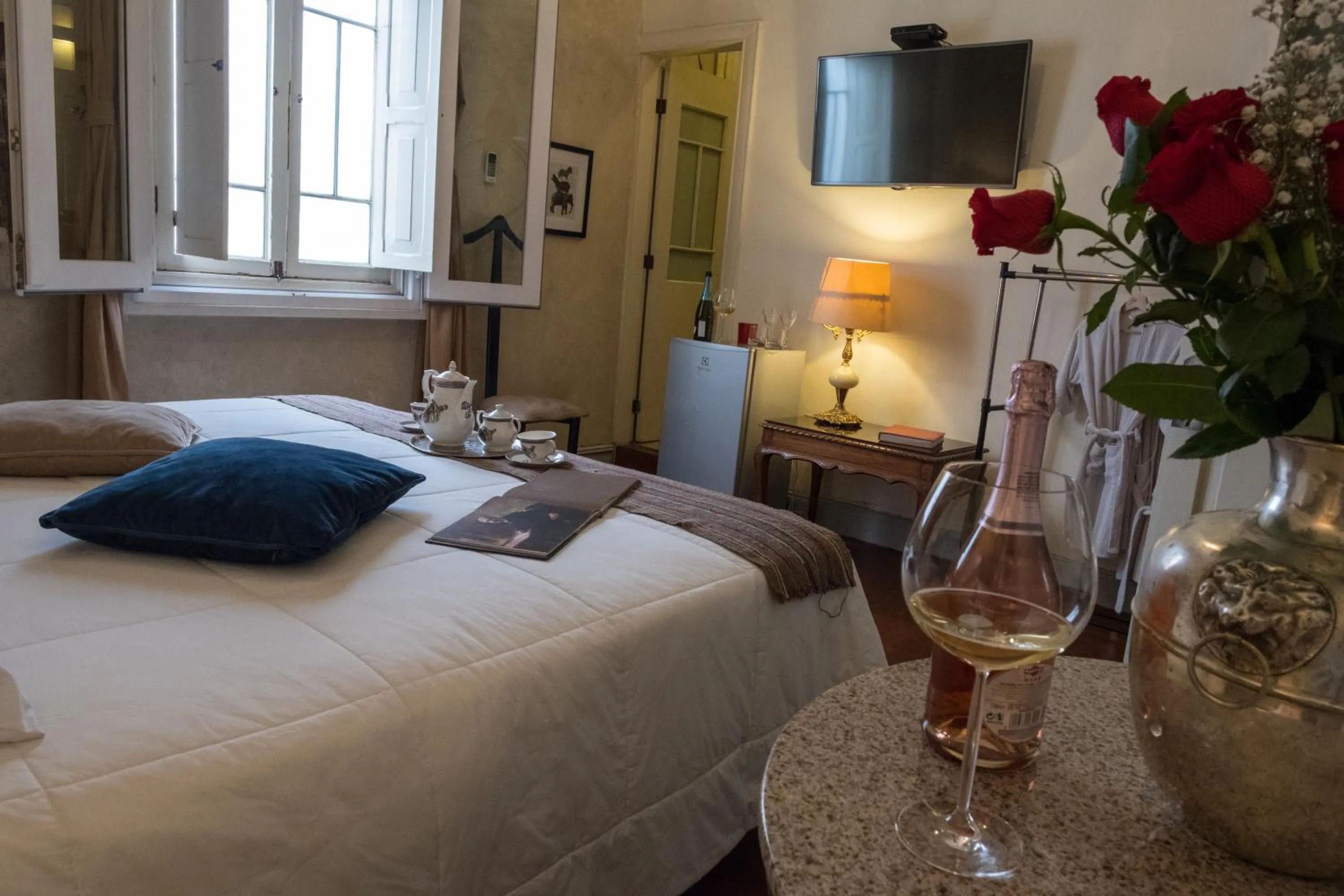 Photo of the whole room, Bed in Casa Falleri Boutique Hotel