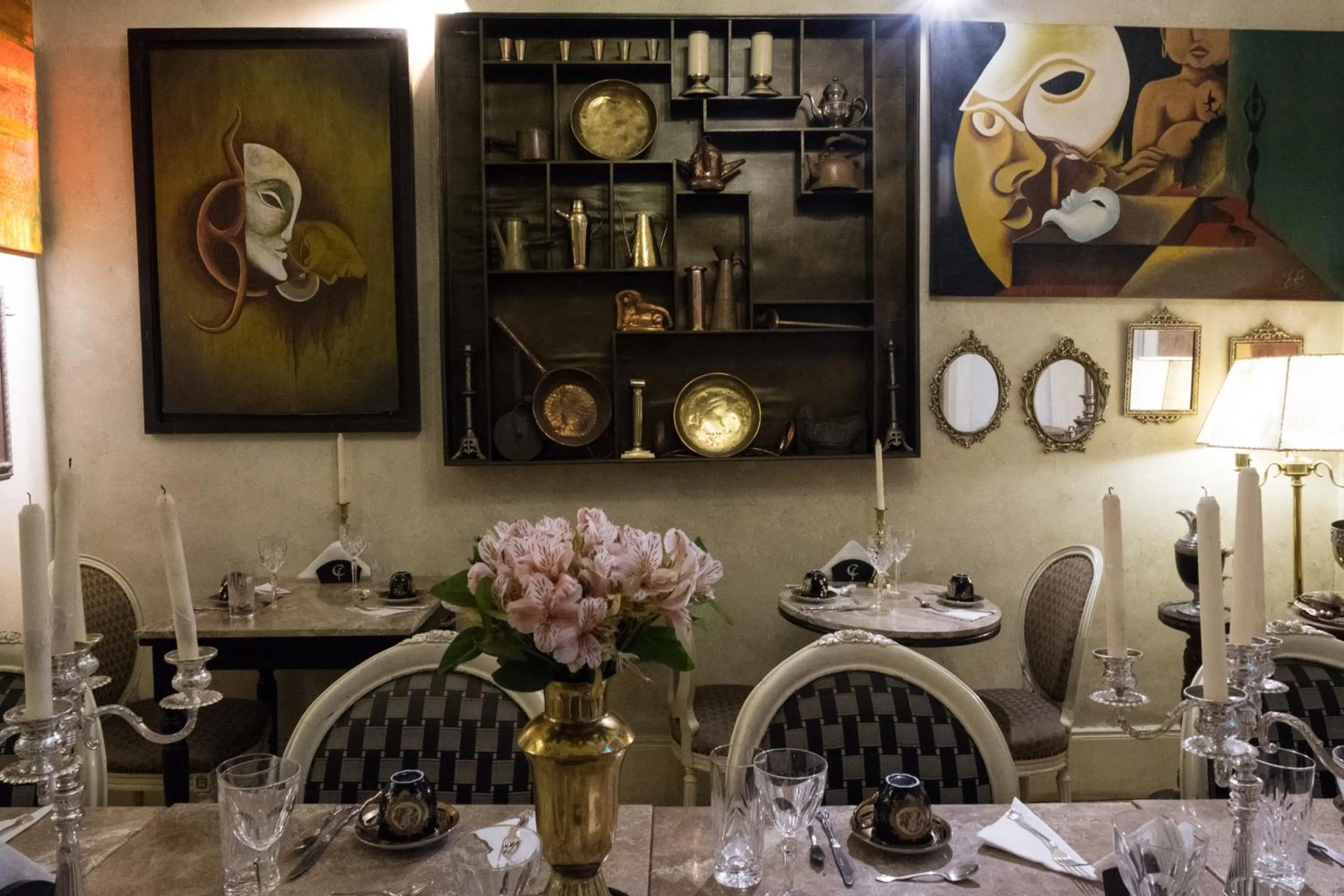 Restaurant/places to eat in Casa Falleri Boutique Hotel