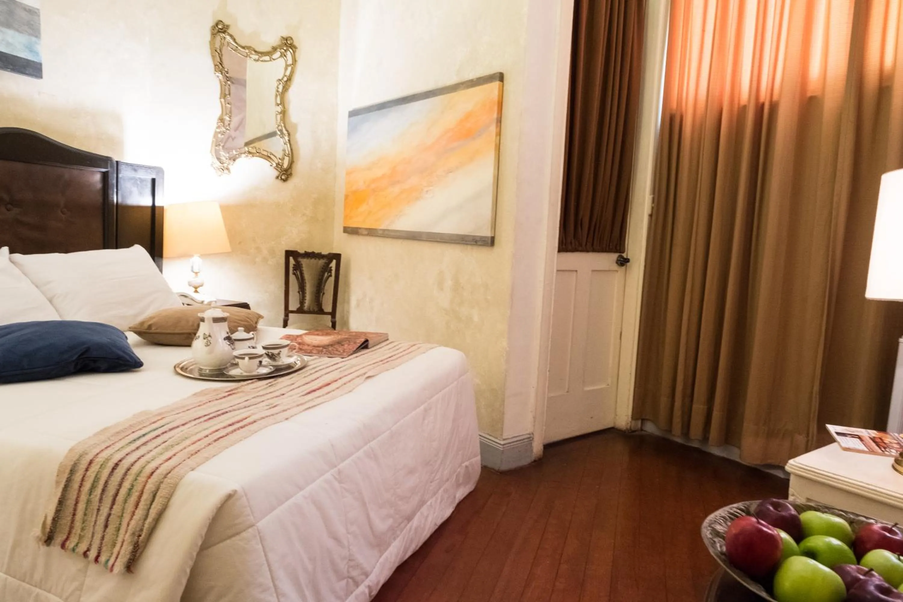 Photo of the whole room, Bed in Casa Falleri Boutique Hotel