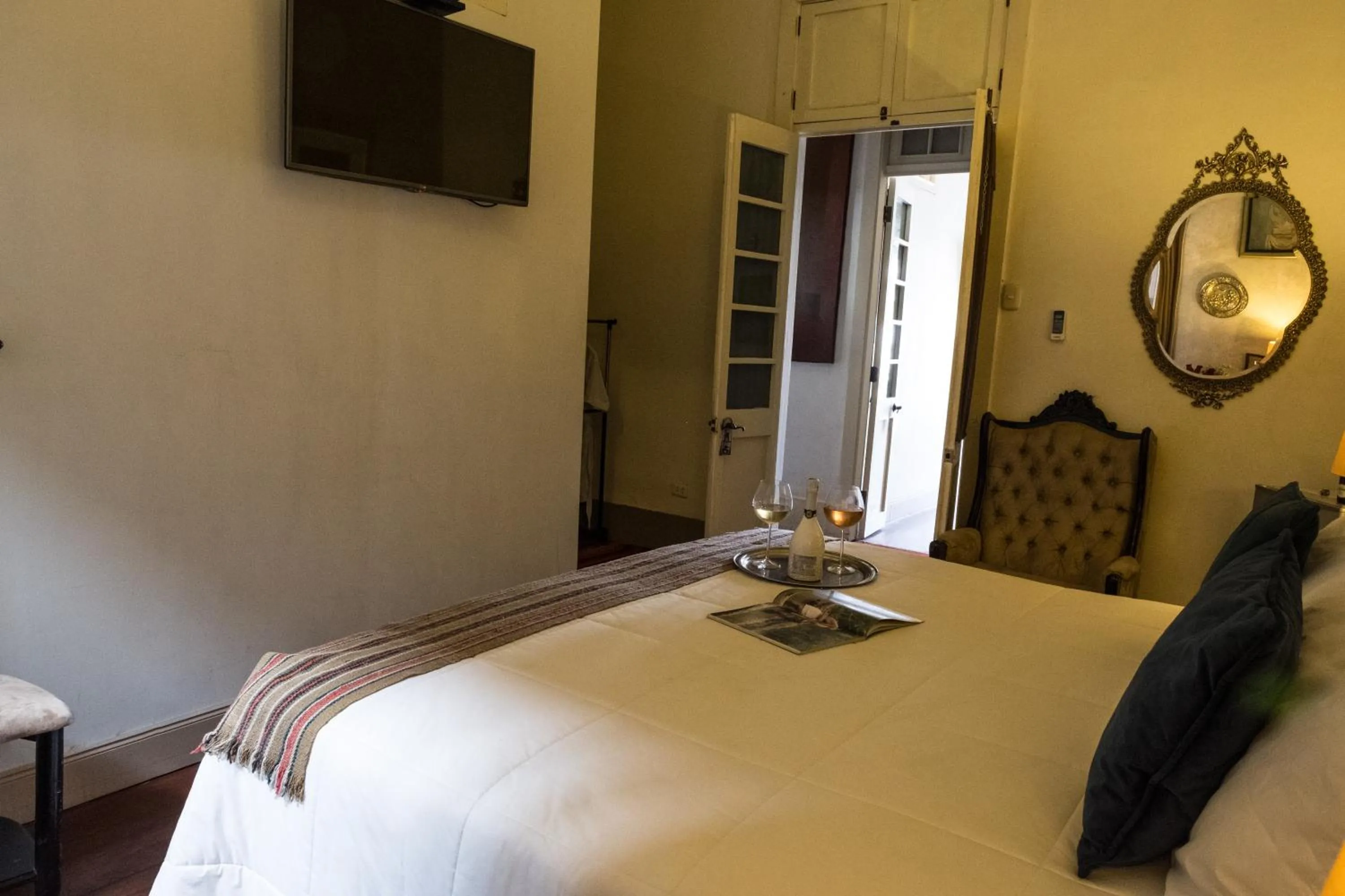 Photo of the whole room, Bed in Casa Falleri Boutique Hotel