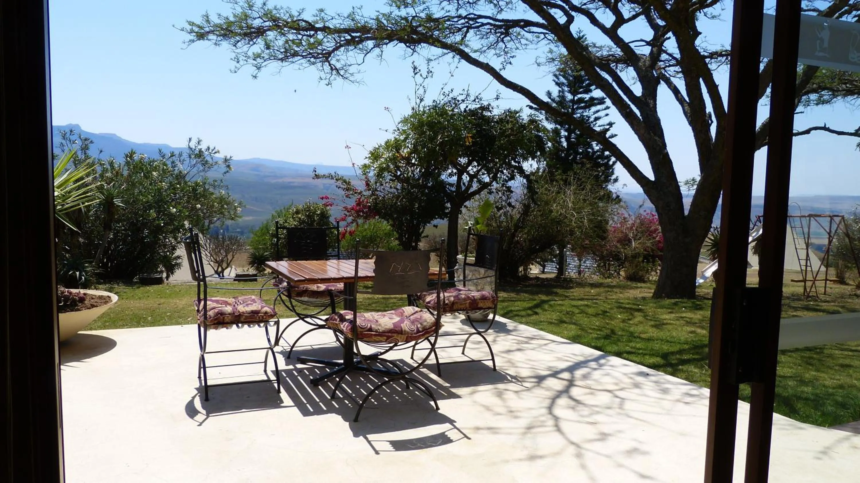 Balcony/Terrace in Pyramids Motel