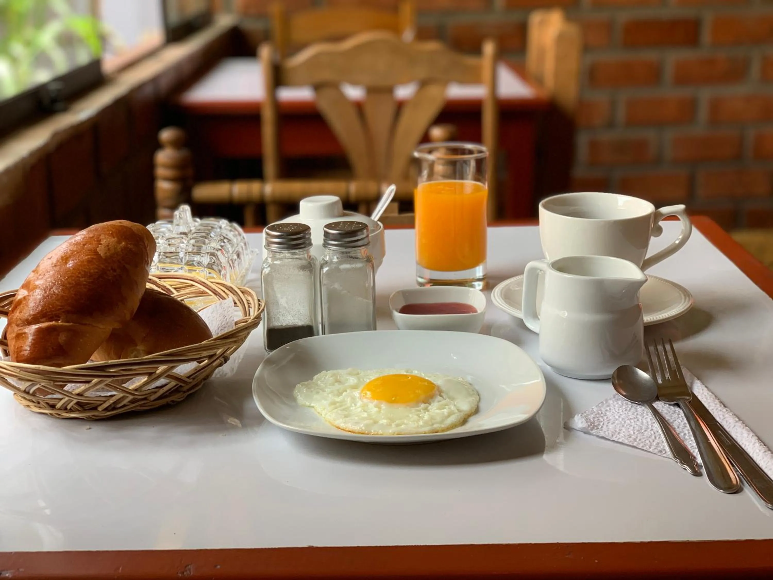 Breakfast in Jo´s Place