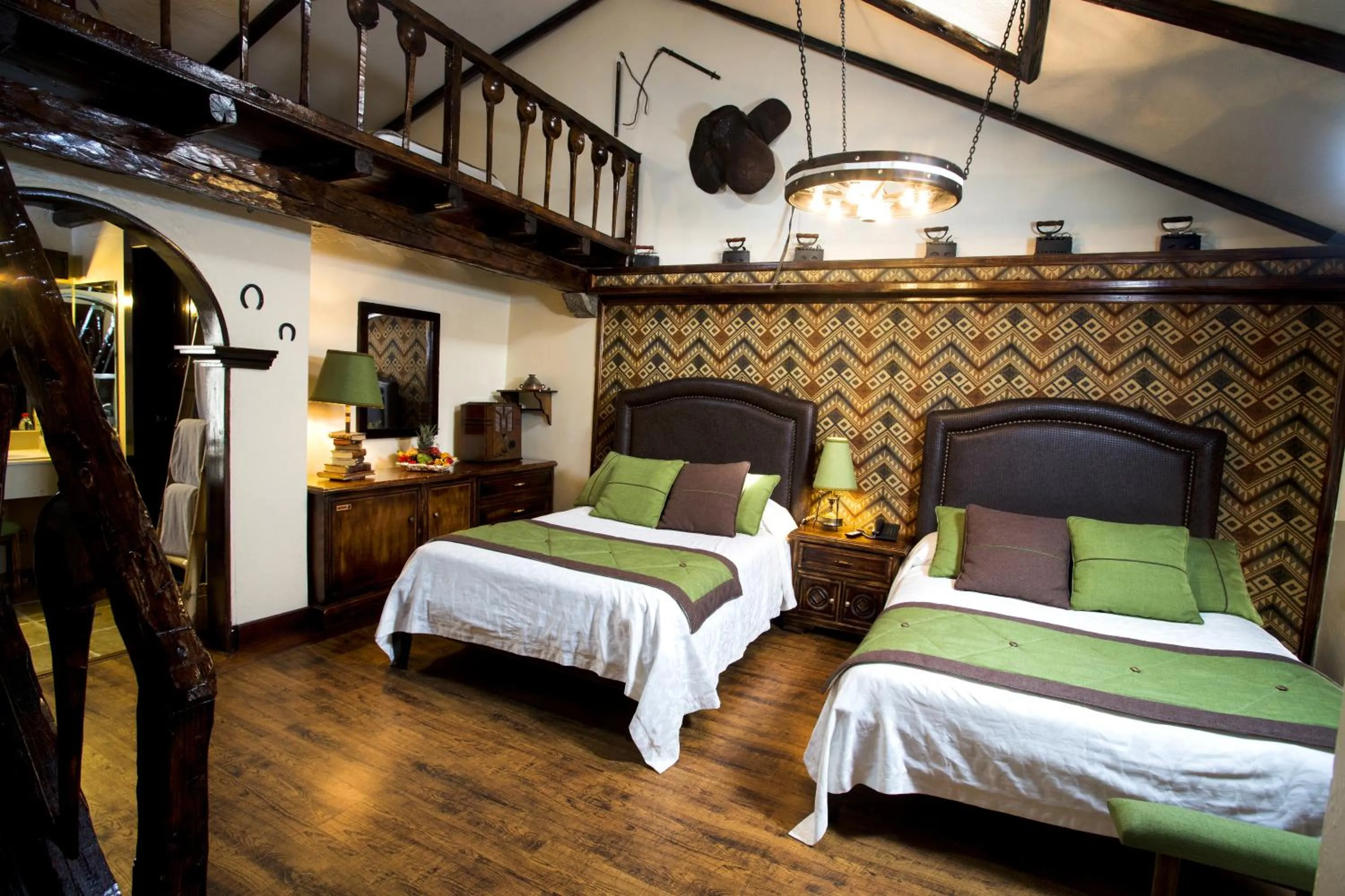 Photo of the whole room, Bed in Hosteria Rumipamba De Las Rosas
