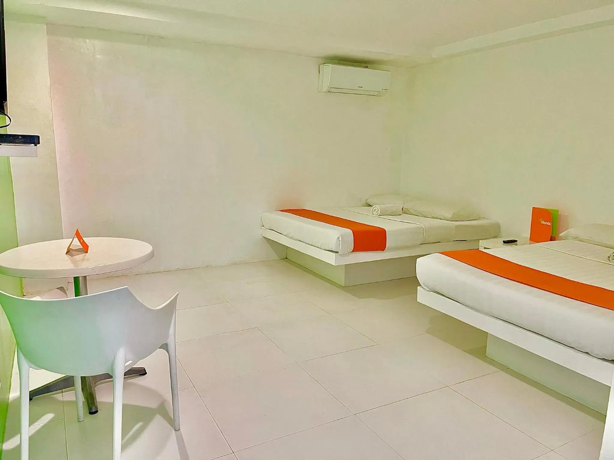 Bed in Islands Stay Hotels Mactan Bed in Islands Stay Hotels Mactan