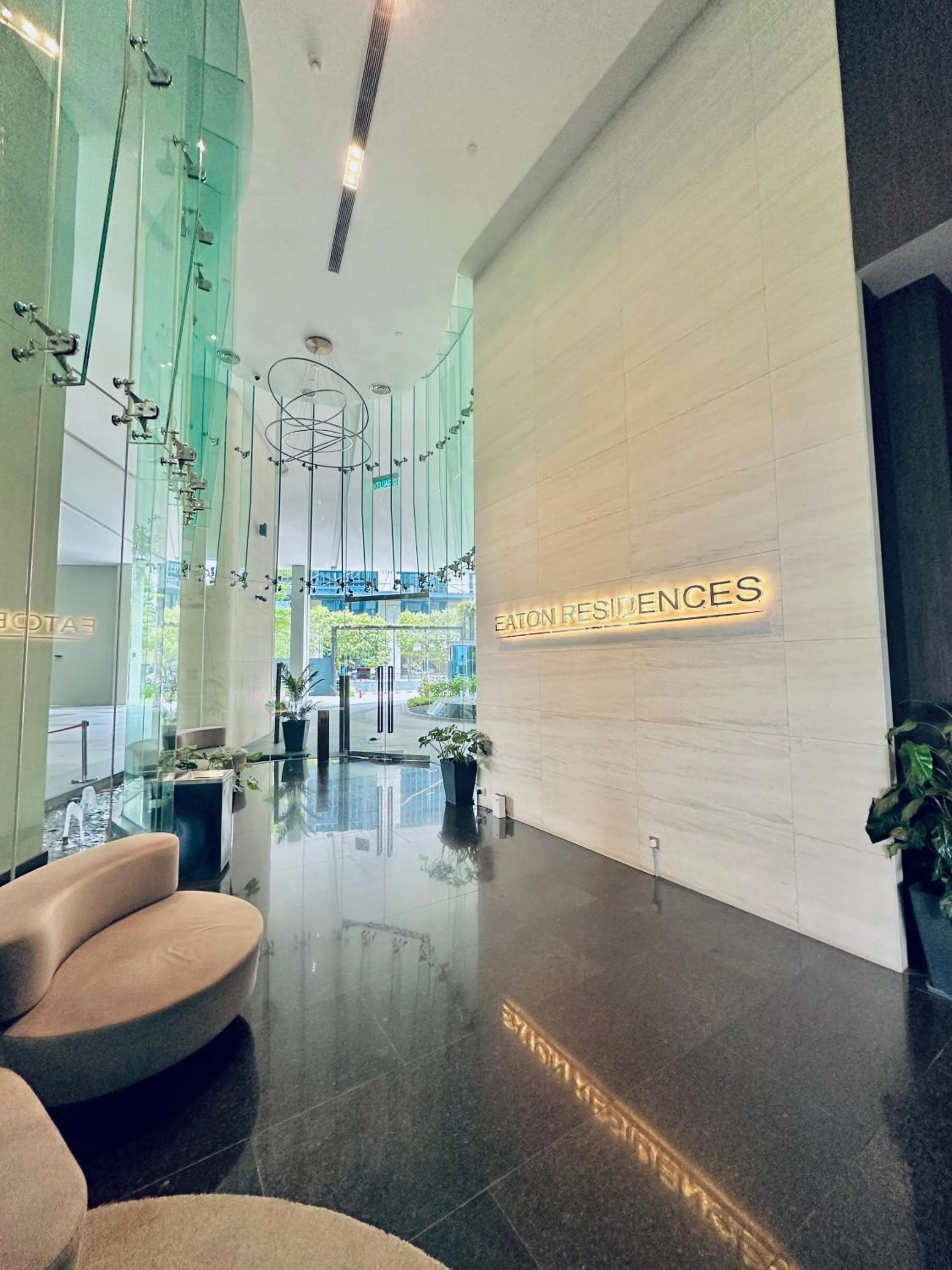 Lobby or reception in Eaton Residences By Luna