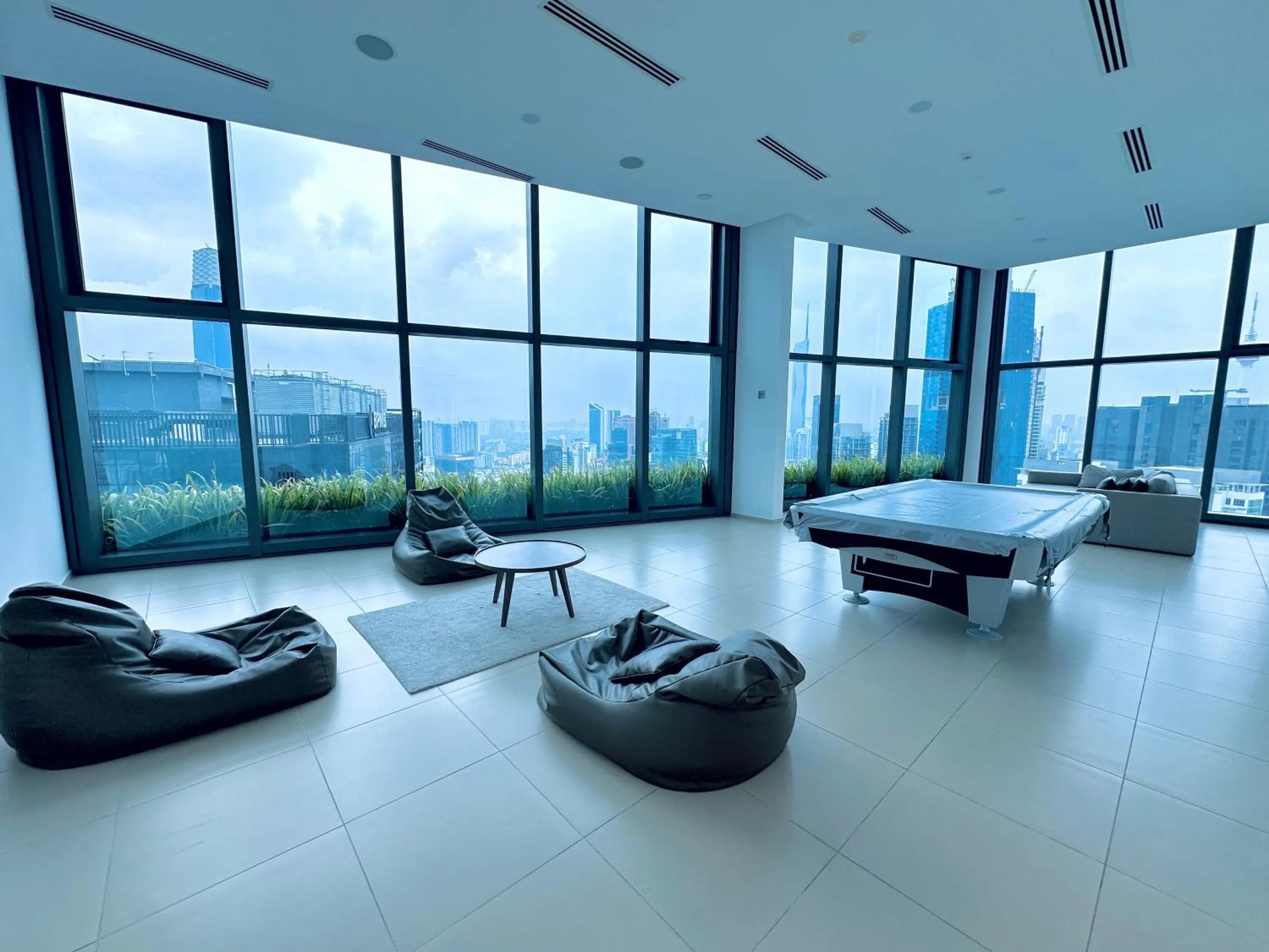 Game Room, Bed in Eaton Residences By Luna