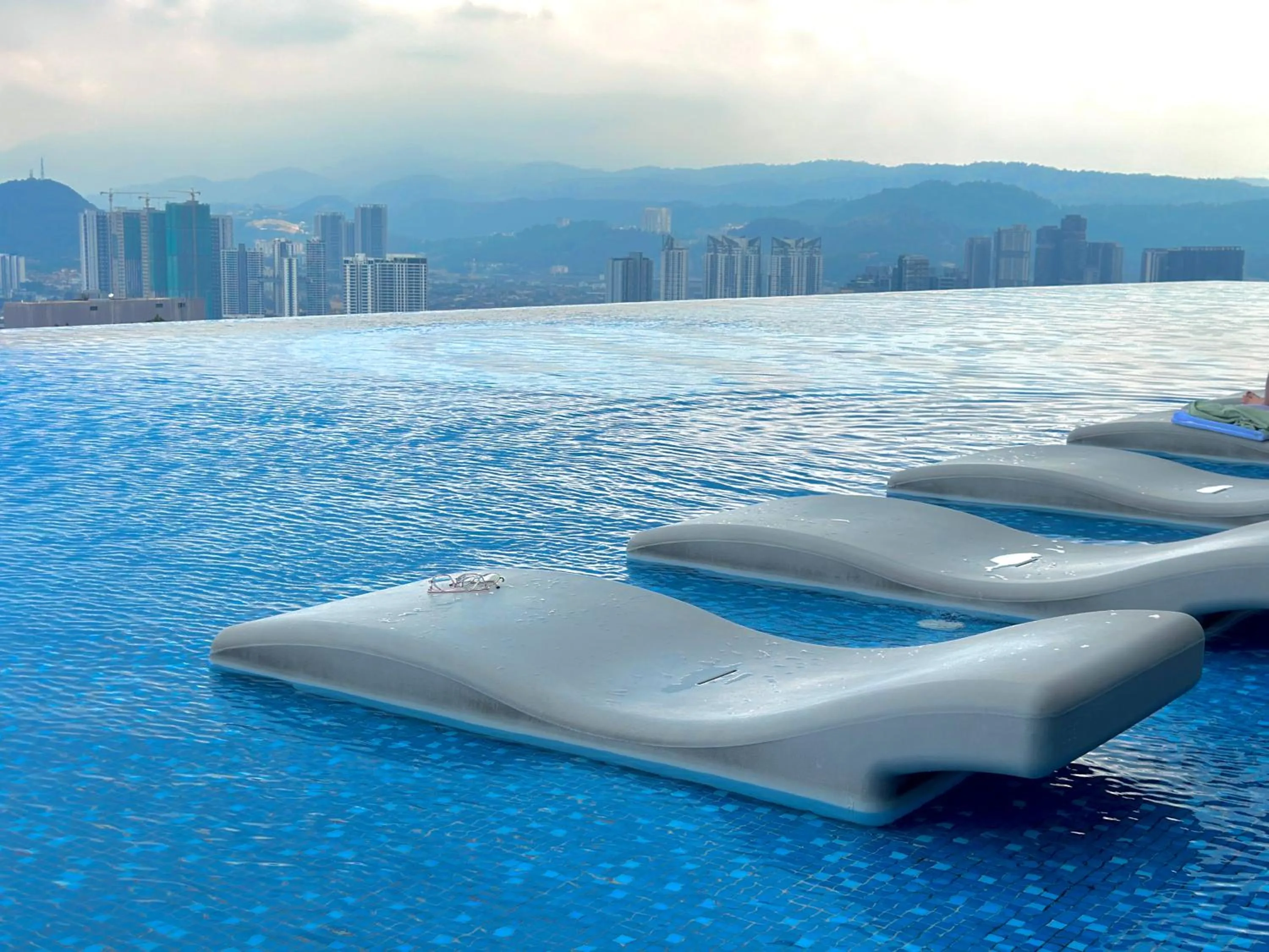 Natural landscape in Eaton Residences By Luna