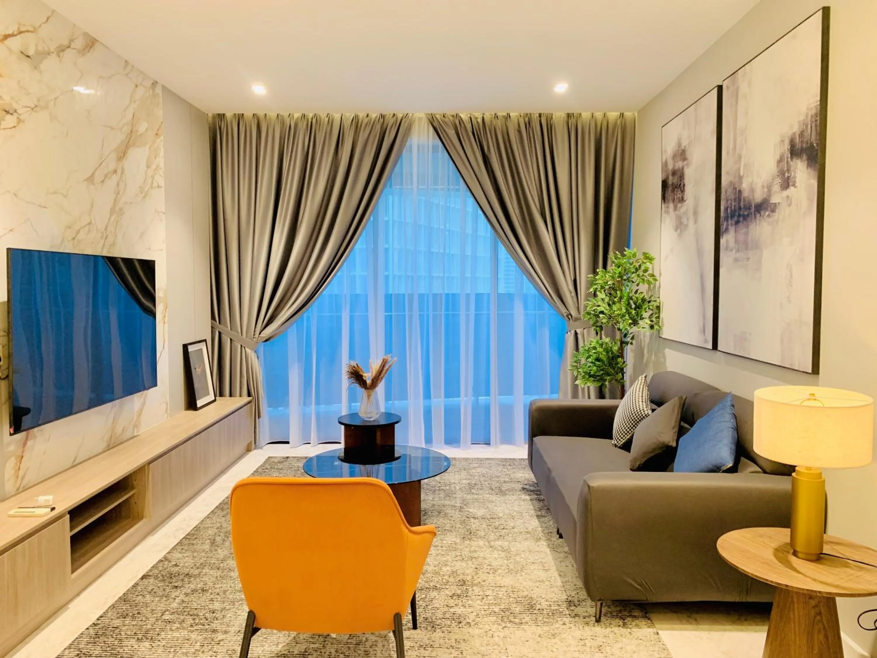 Living room in Eaton Residences By Luna