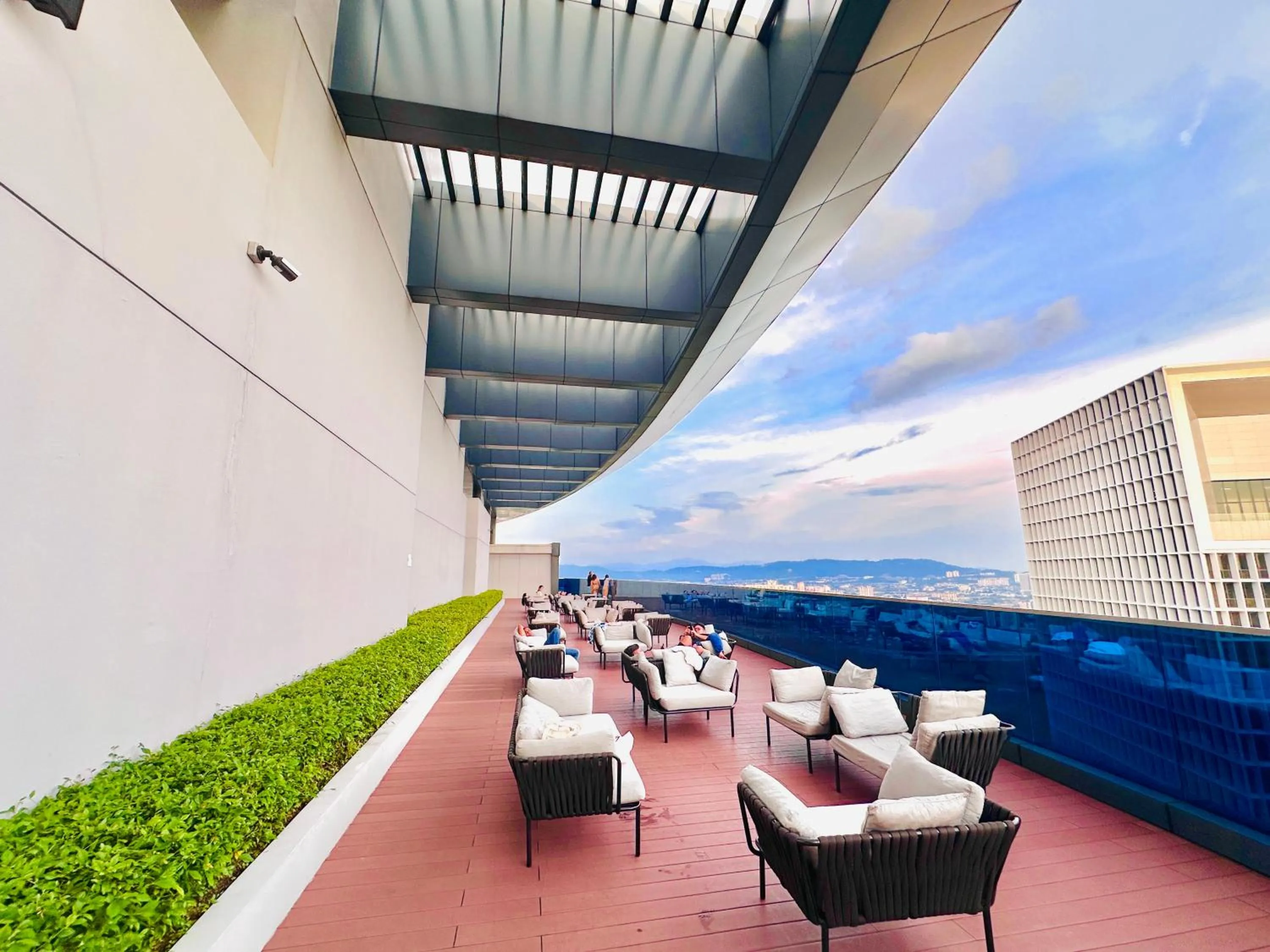 Balcony/Terrace in Eaton Residences By Luna