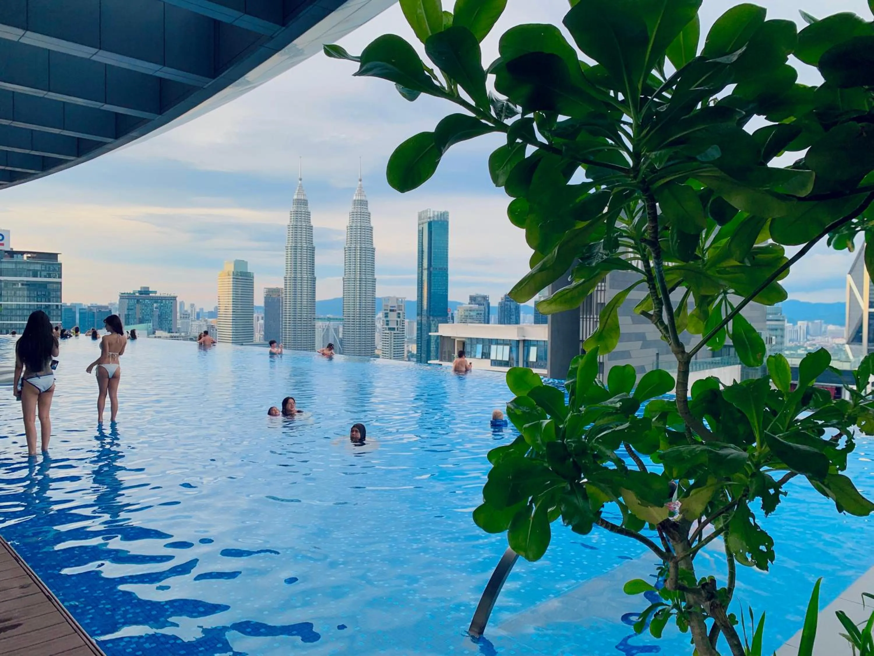 Pool view in Eaton Residences By Luna