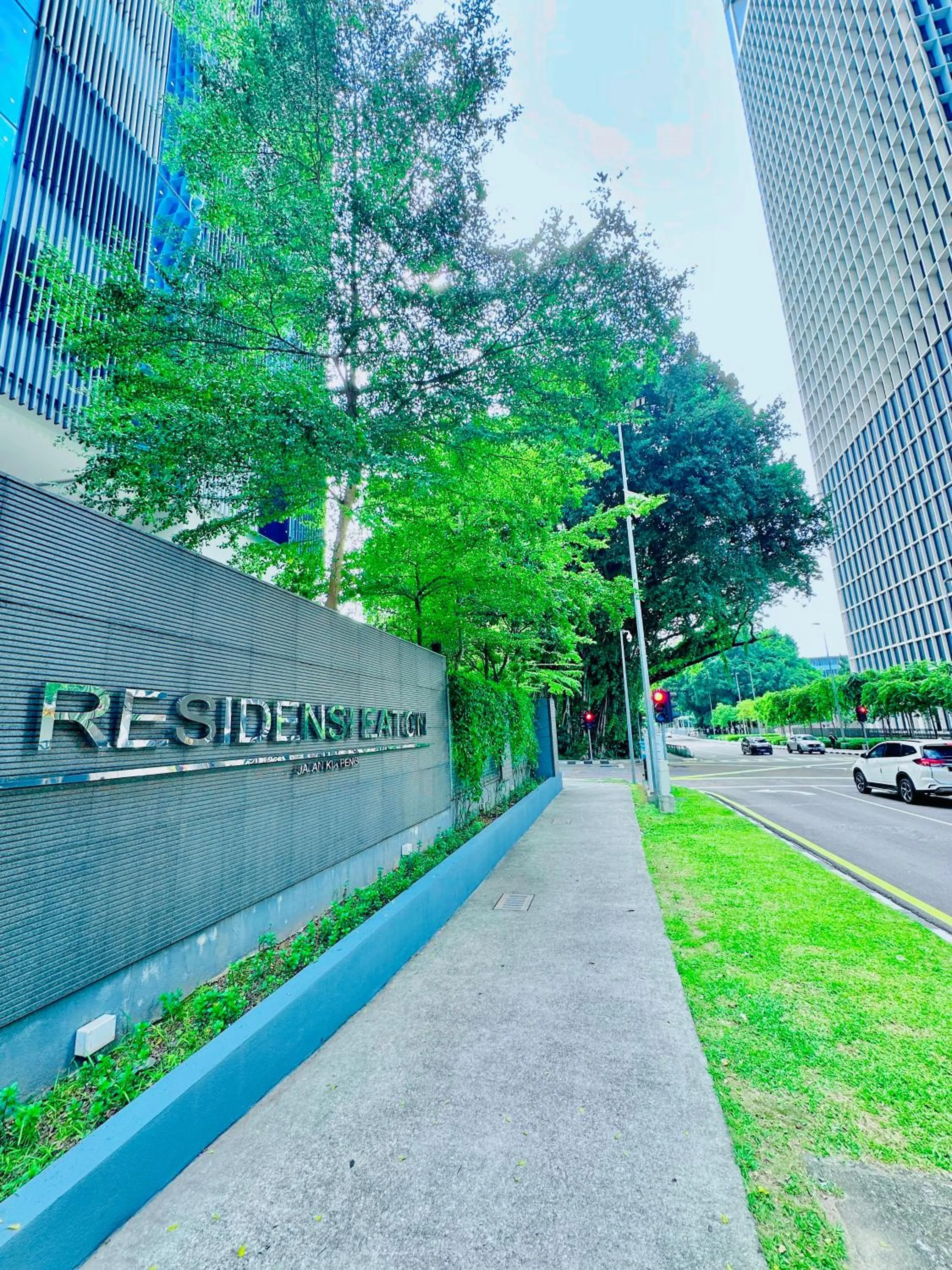 Property building in Eaton Residences By Luna